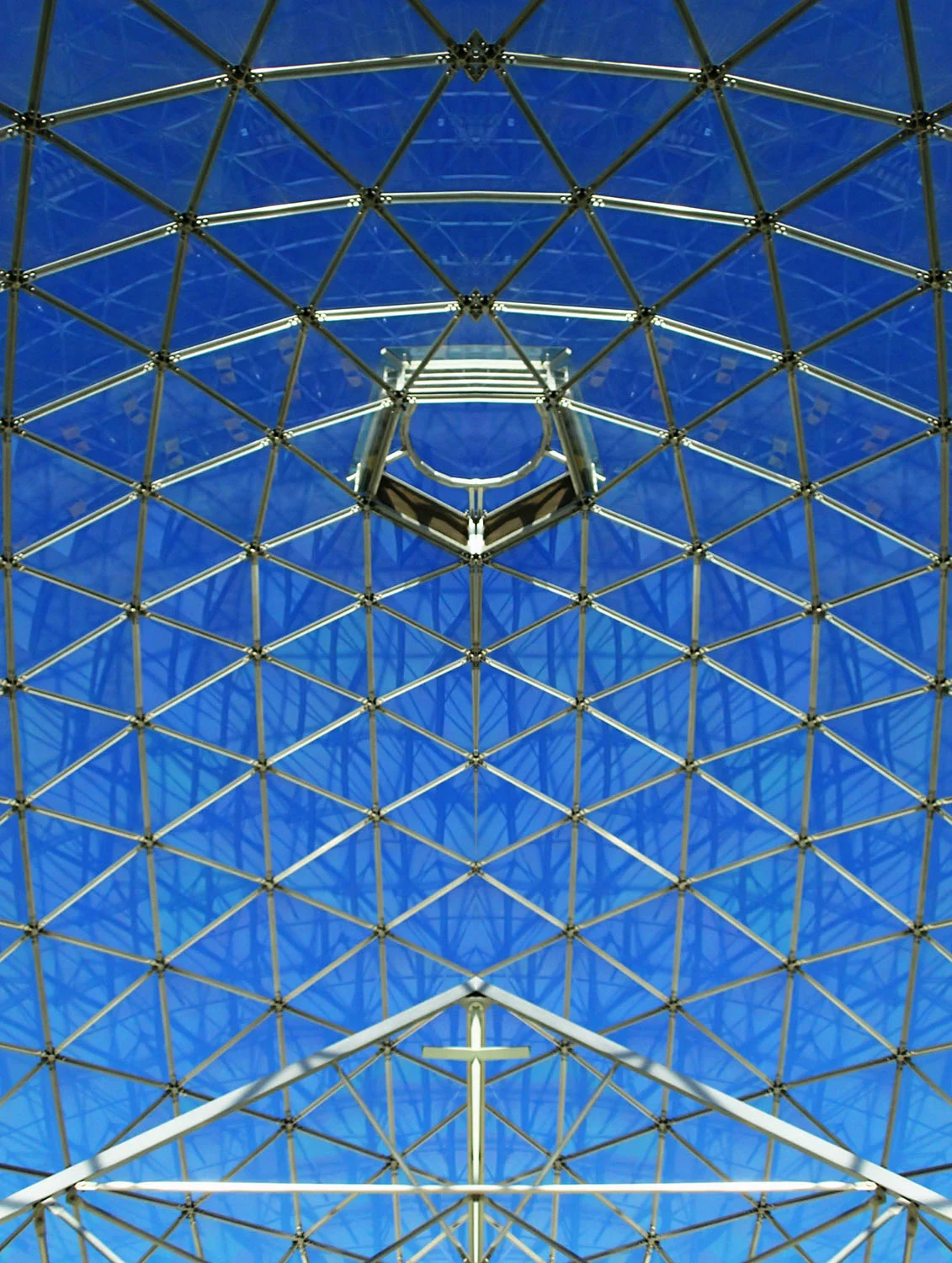 Symmetry in a a geodesic dome. (The Pyramid of Merkine in Varena, Lithuania)