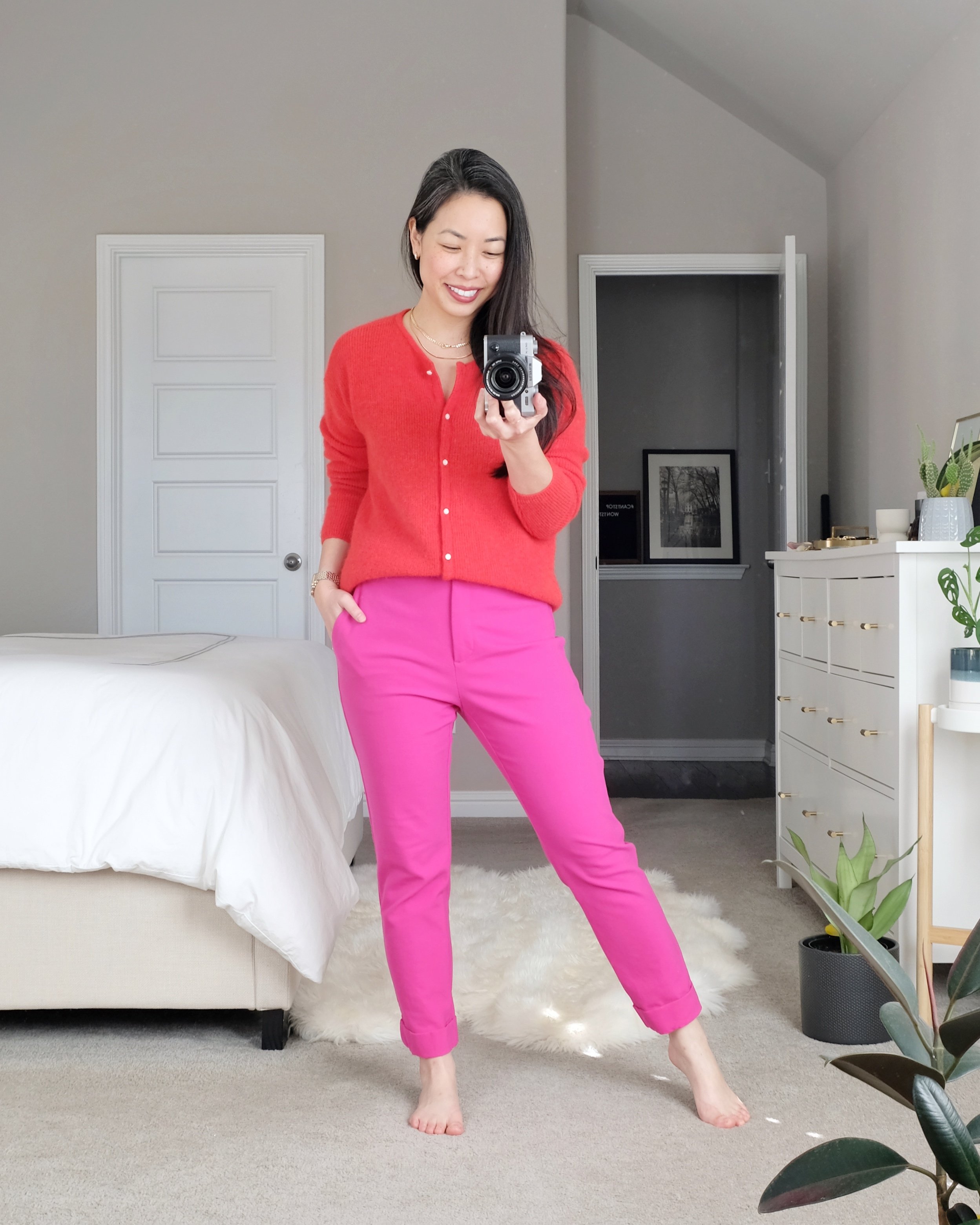 how to wear hot pink pants — janna doan