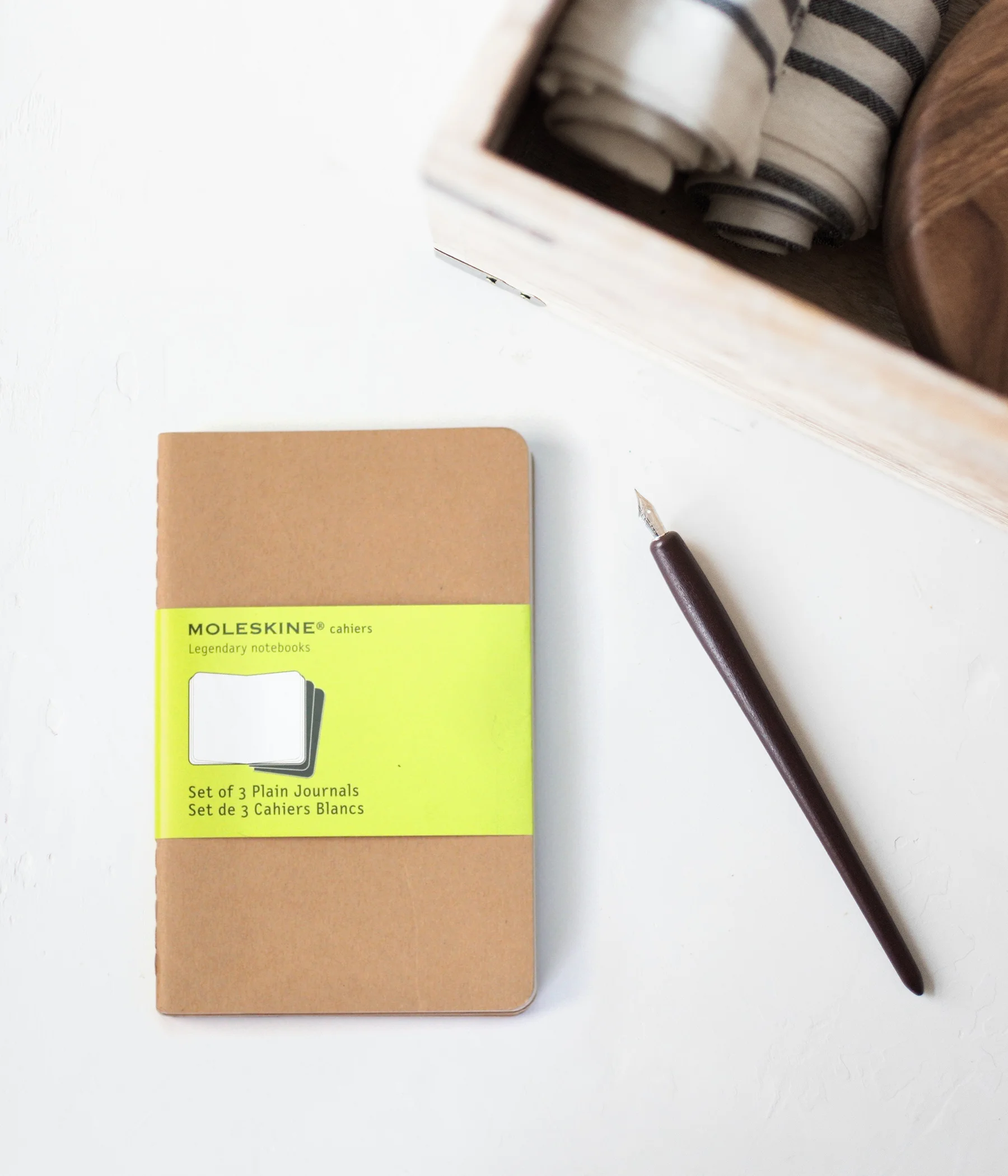 DIY-Notebooks-moleskine.jpg