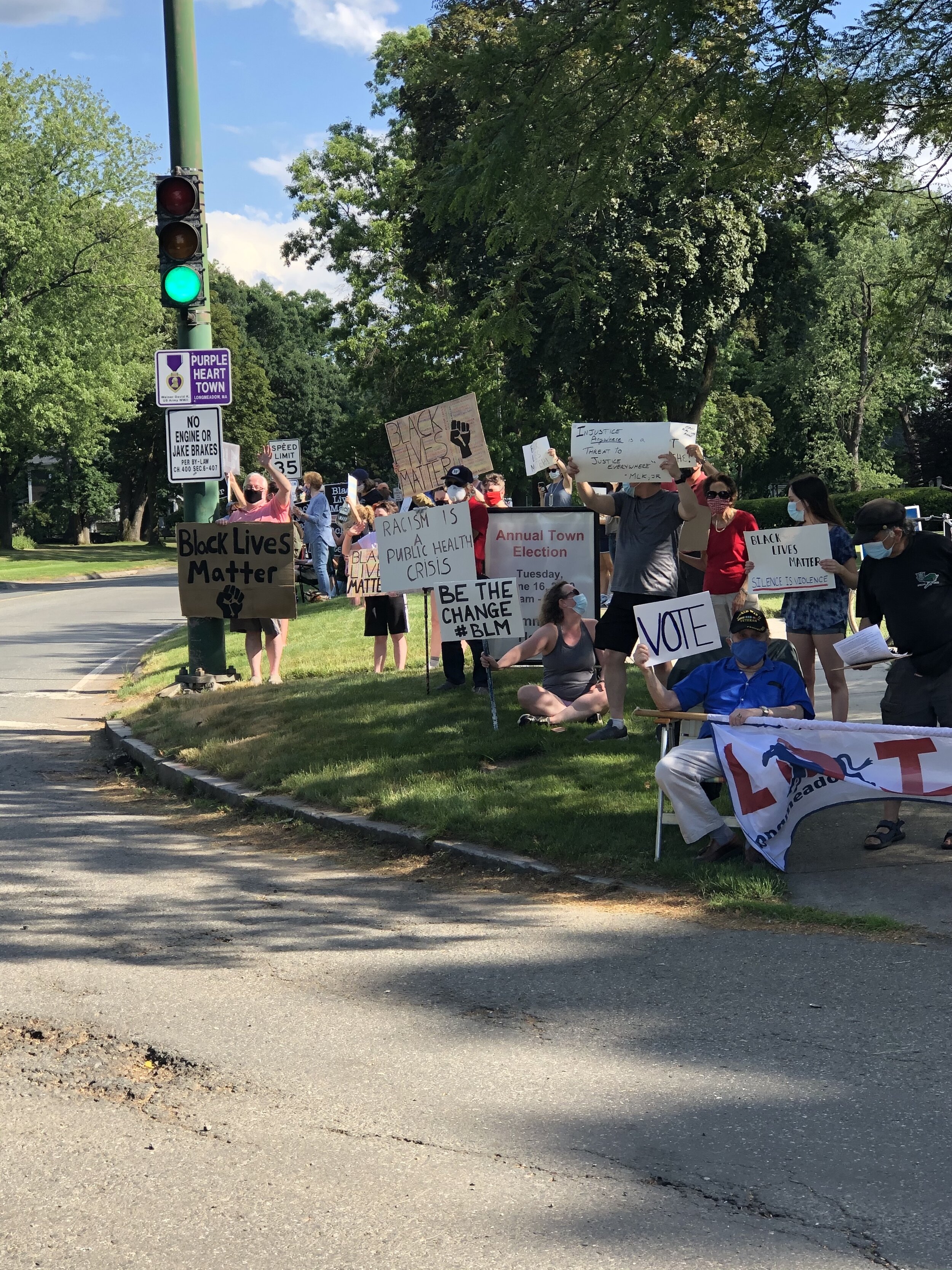 LDTC Stand Out in Support of Black Lives Matter!