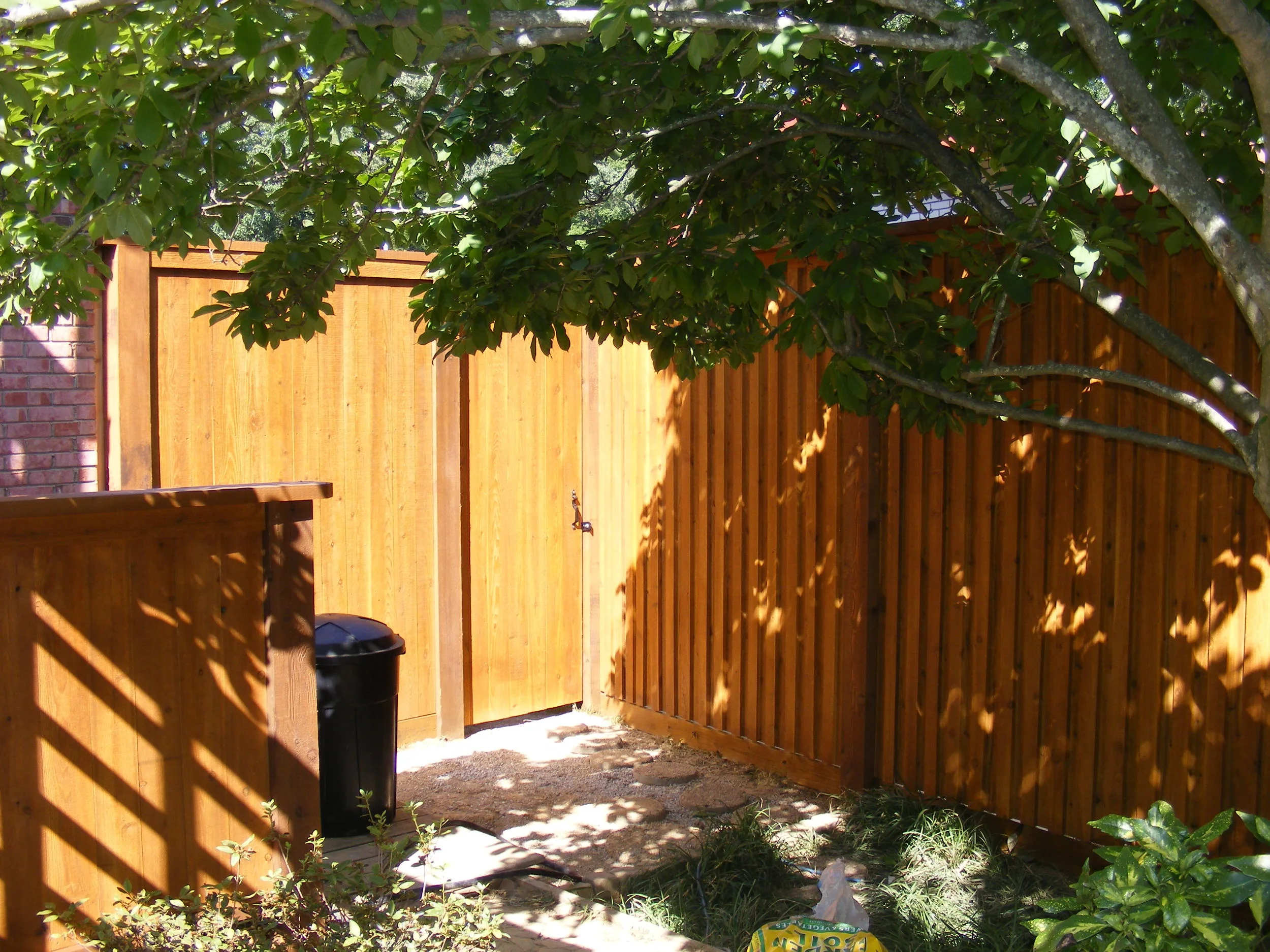 fence33.JPG