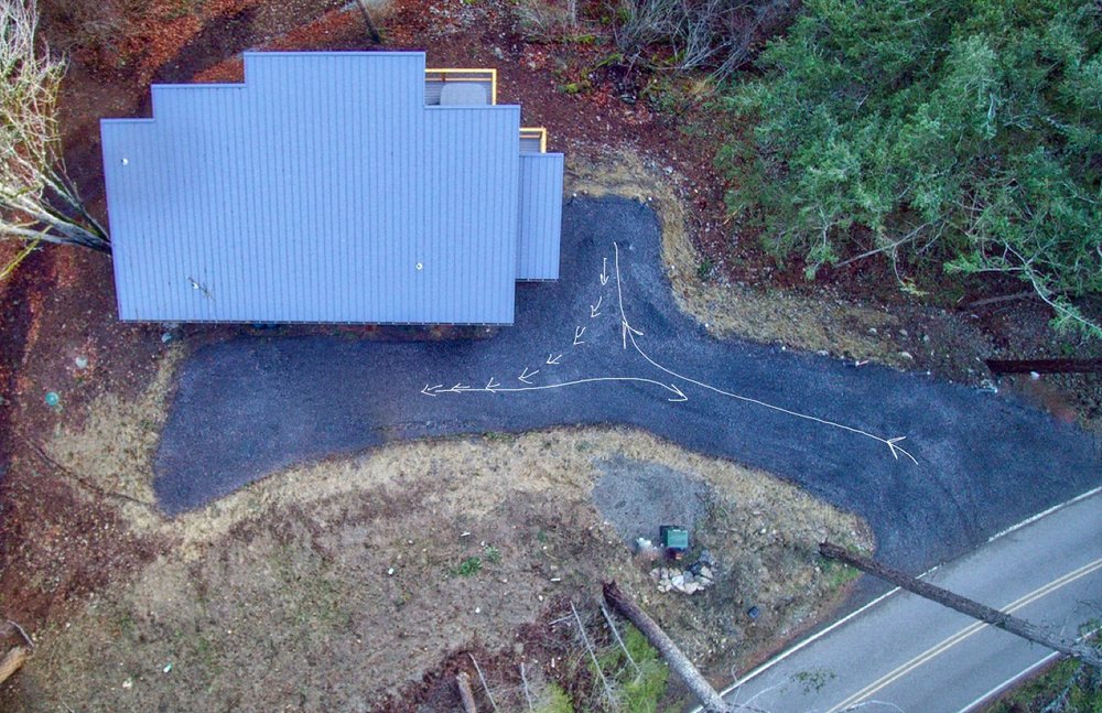 Overhead view of Parking/Turnaround at the home.