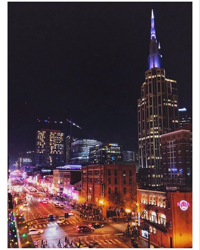 Broadway in Nashville, TN, is one of the hottest places to be in 2020.
&bull; &bull; &bull;
But just so you know...there&rsquo;s much more to see than just this strip next time you come to Nashville. 😉
&bull; &bull; &bull;
***Do you love to see befo