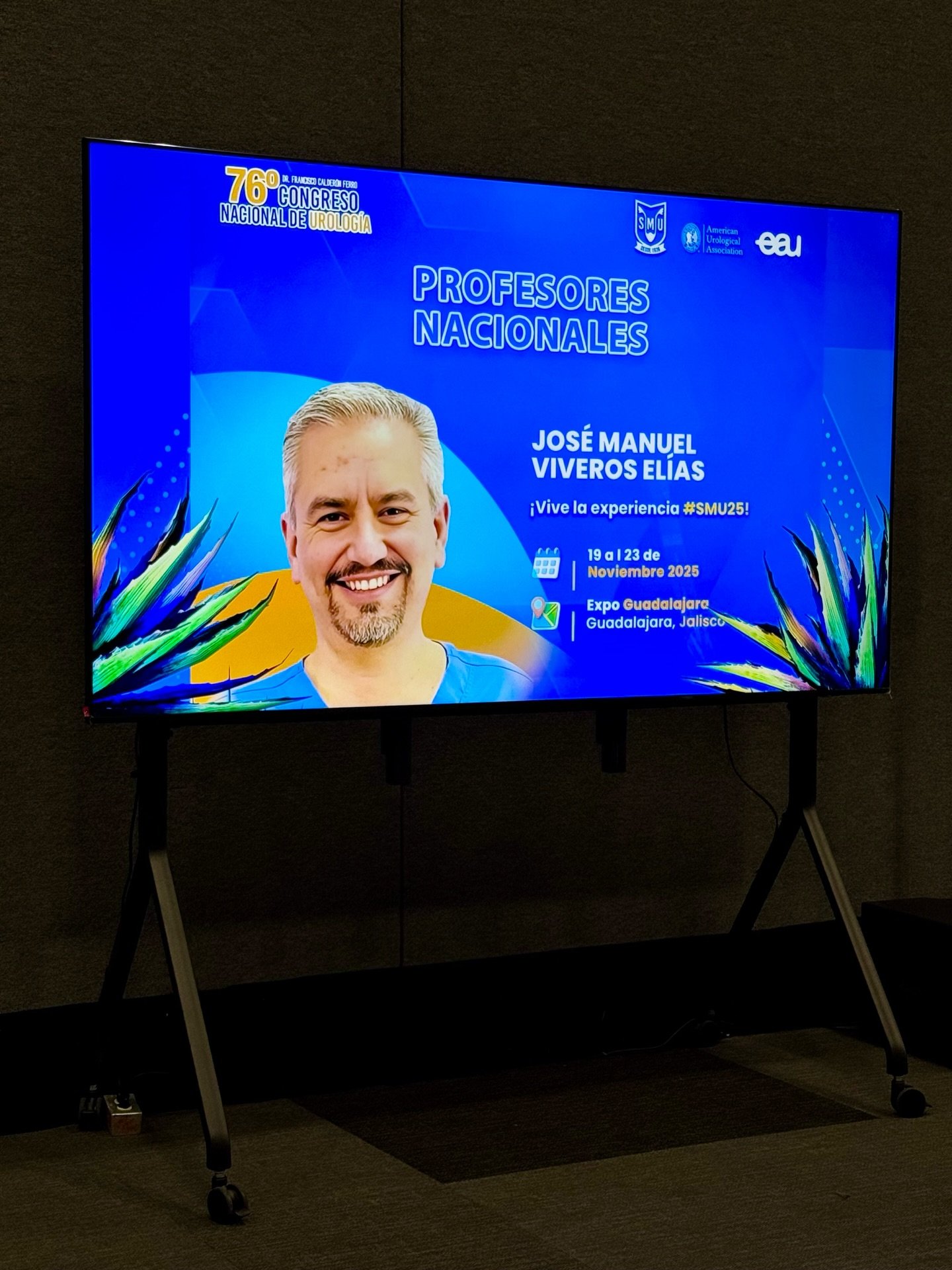 🔵 Urolog&iacute;a Integral presente en el 76&deg; Congreso Nacional de Urolog&iacute;a 🔵

Este a&ntilde;o estuvimos orgullosamente representados en el congreso m&aacute;s importante de la urolog&iacute;a en M&eacute;xico.

El Dr. Jos&eacute; Manuel