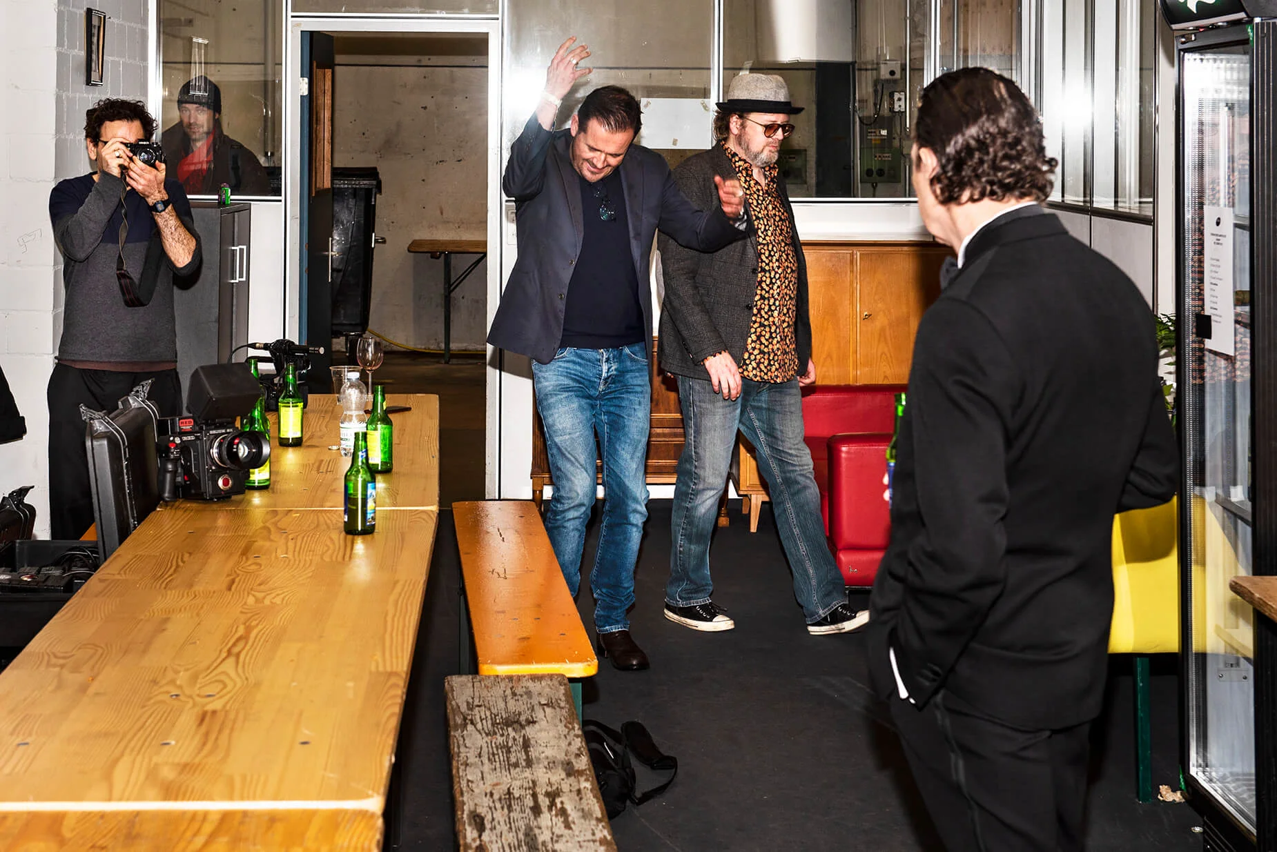 eicher-suter_backstage_1.jpg