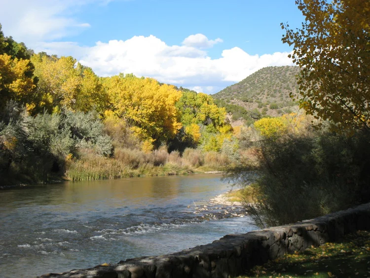 River Paradise Weddings