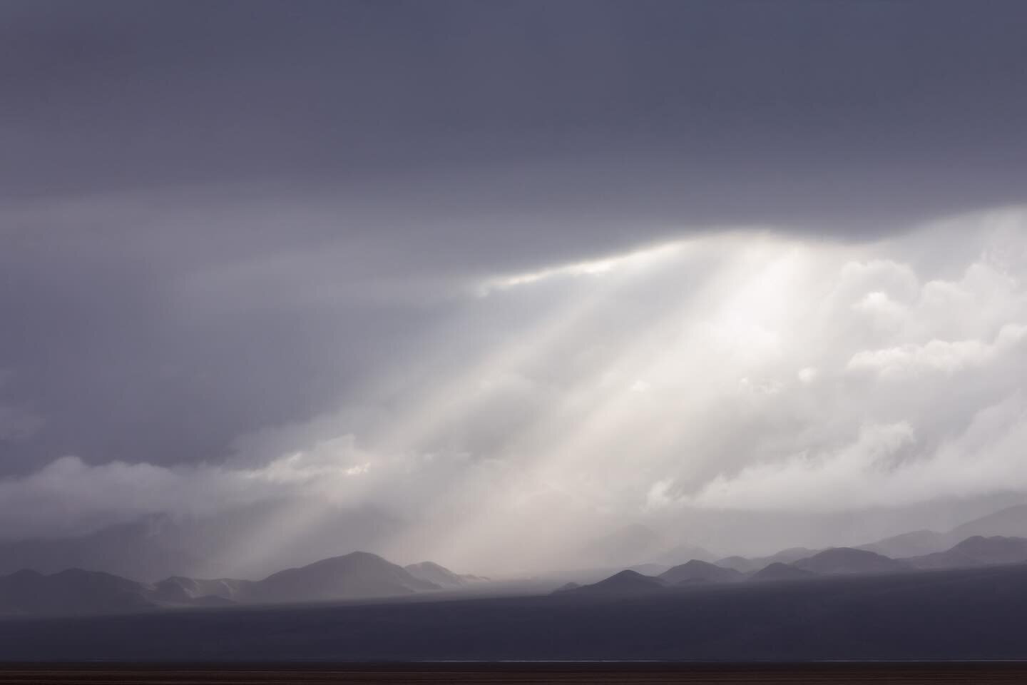 Some lovely sun beams in Death Valley, shining through very heavy storm clouds to illuminate the Panamint Mountains. I just shared a new blog post, my January month in review. I talk about our recent trip to Death Valley, why we keep revisiting the p