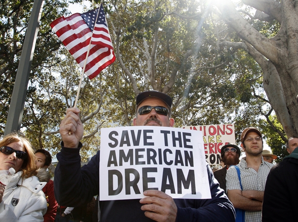 Public sector workers rallying in solidarity with Wisconsin workers outside Los Angeles City Hall (AP Photo/Jason Redmond)