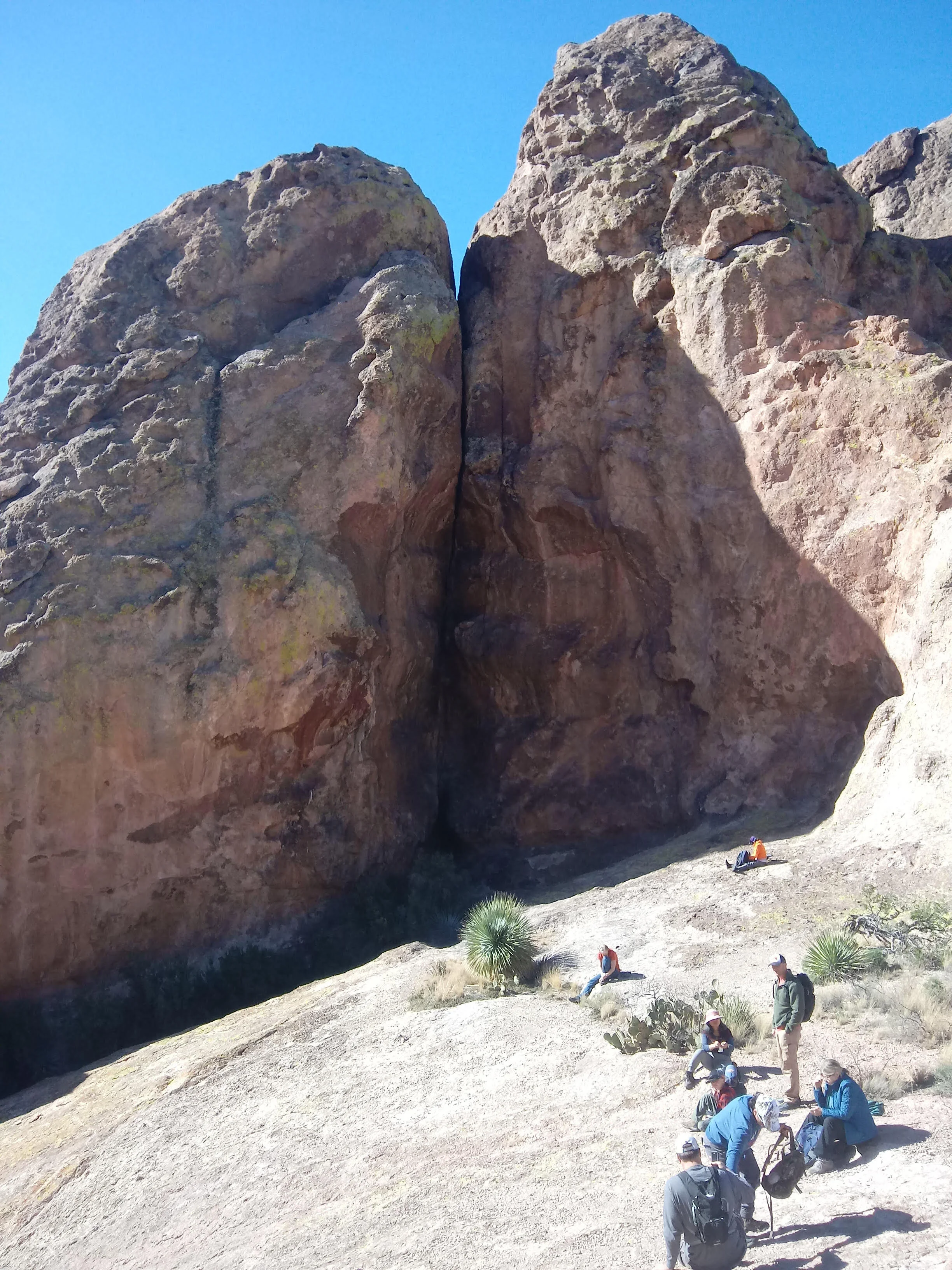 La Cueva 01182002.jpg