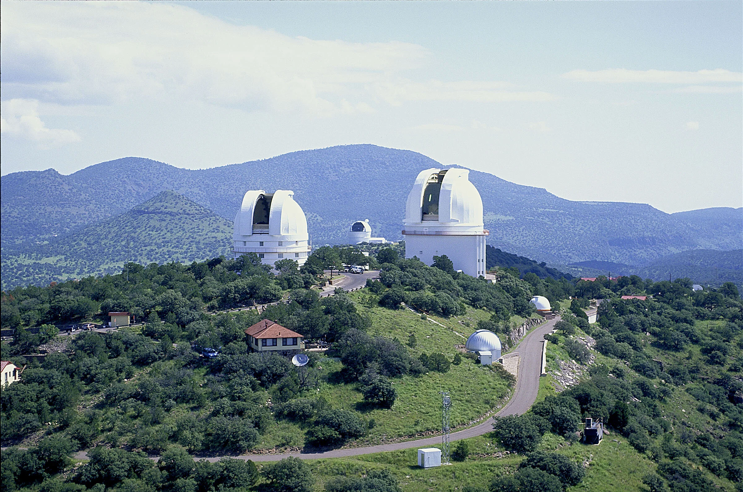 Fort Davis McDonald Observatory.jpg