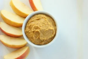 Healthy Pumpkin Spice Dip