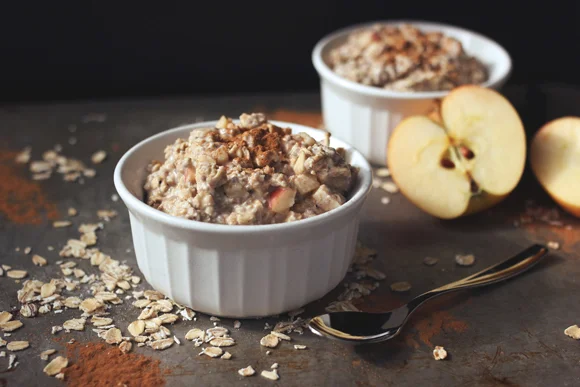 Apple Cinnamon Overnight Oats