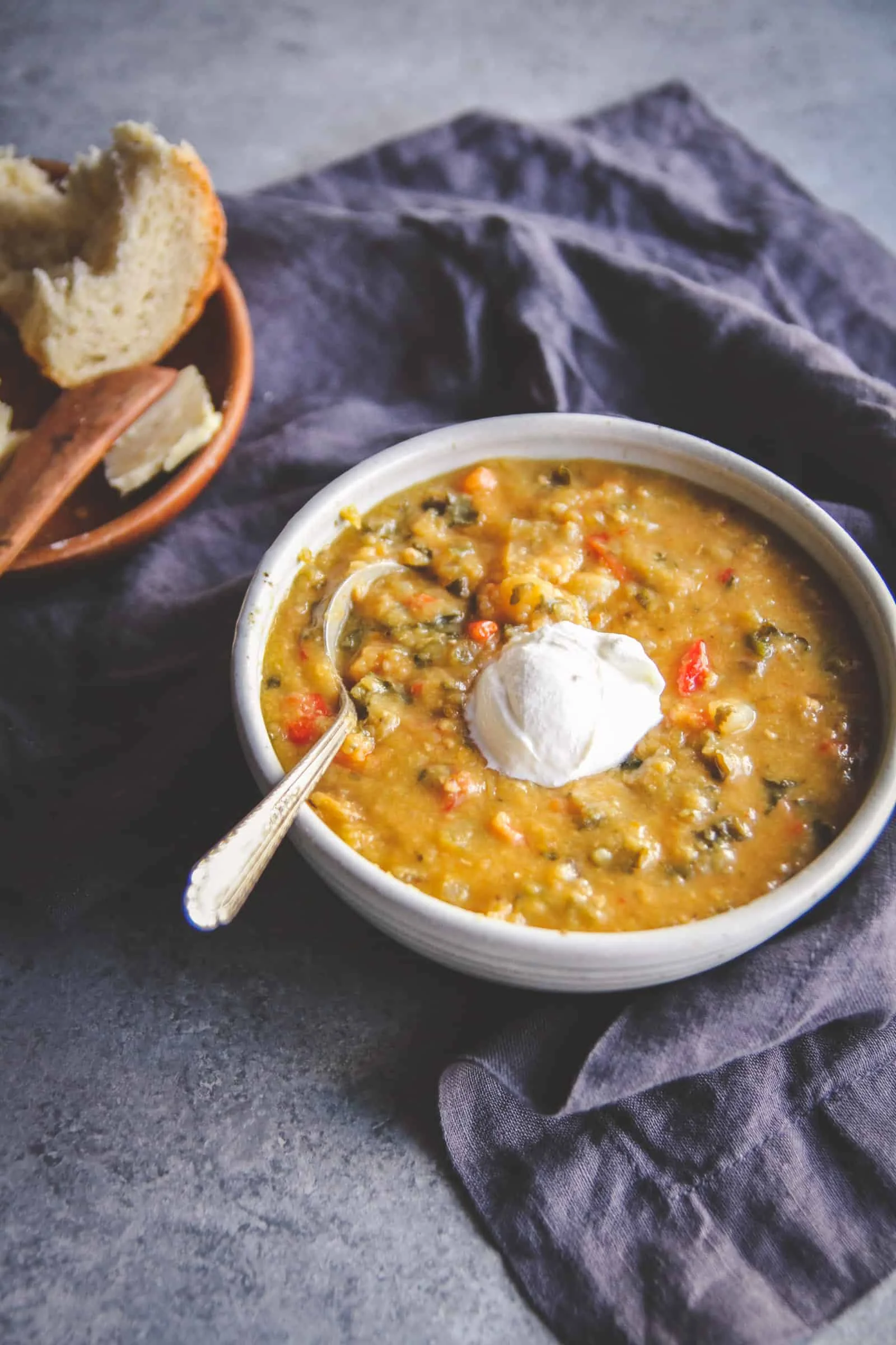 Slow-cooker-lentil-and-vegetable-soup-7.jpg