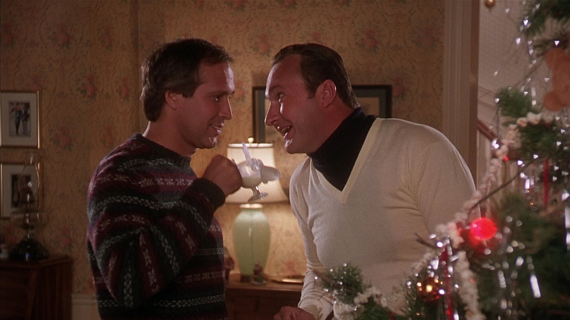 Chevy Chase & Randy Quaid / National Lampoon’s Christmas Vacation / 198...