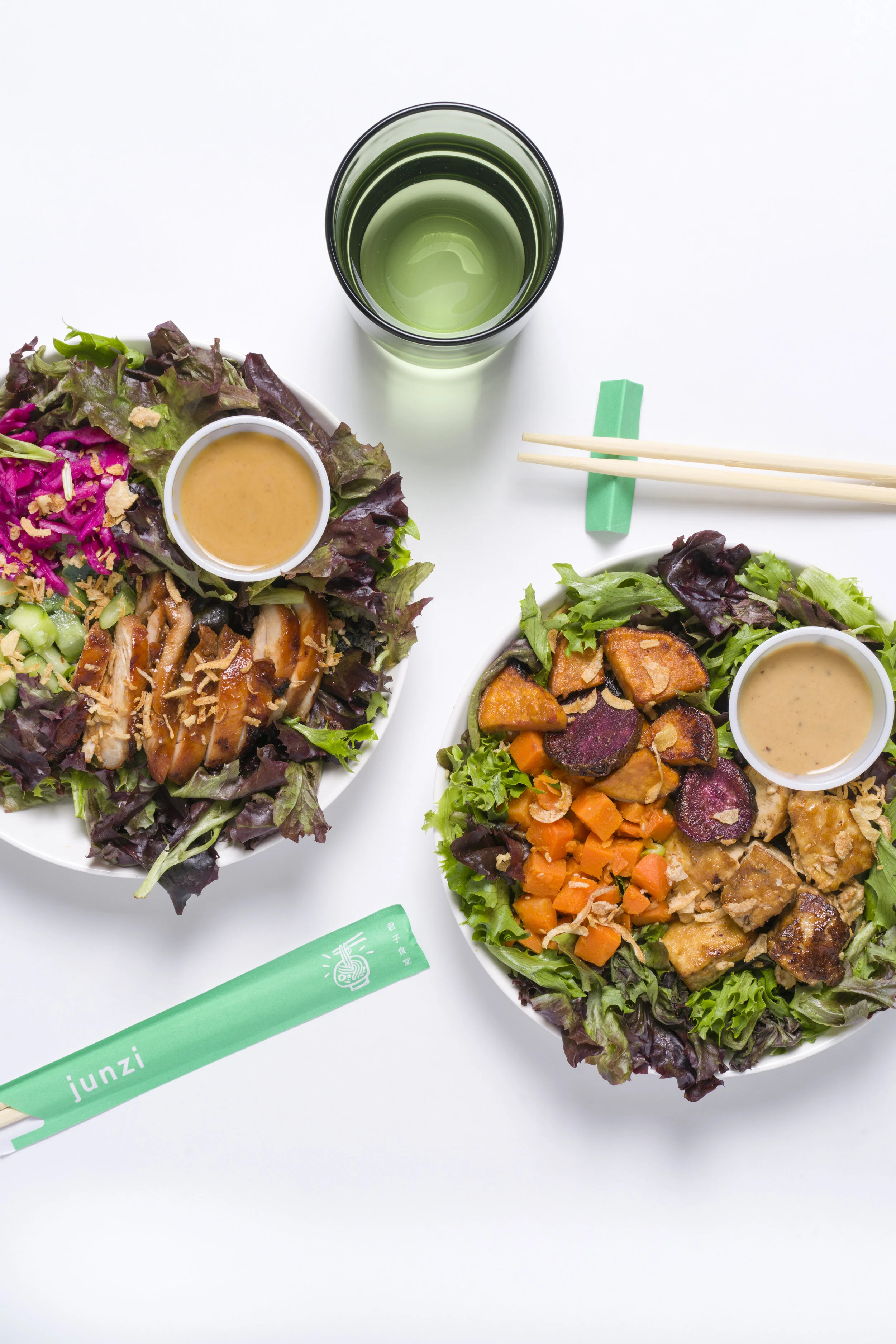 12_Two Salad Bowls_s.jpeg