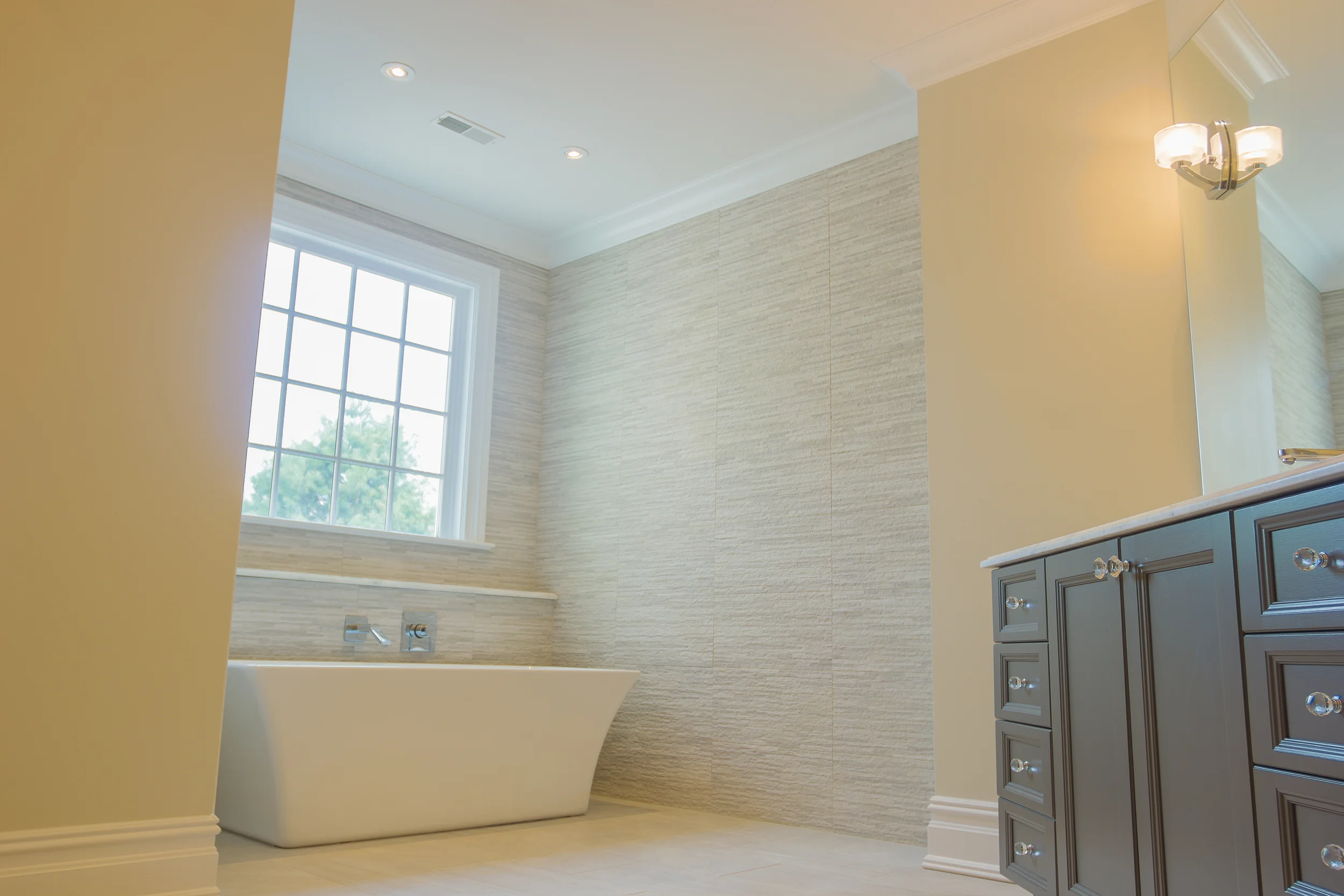 Master Bath - 17.jpg