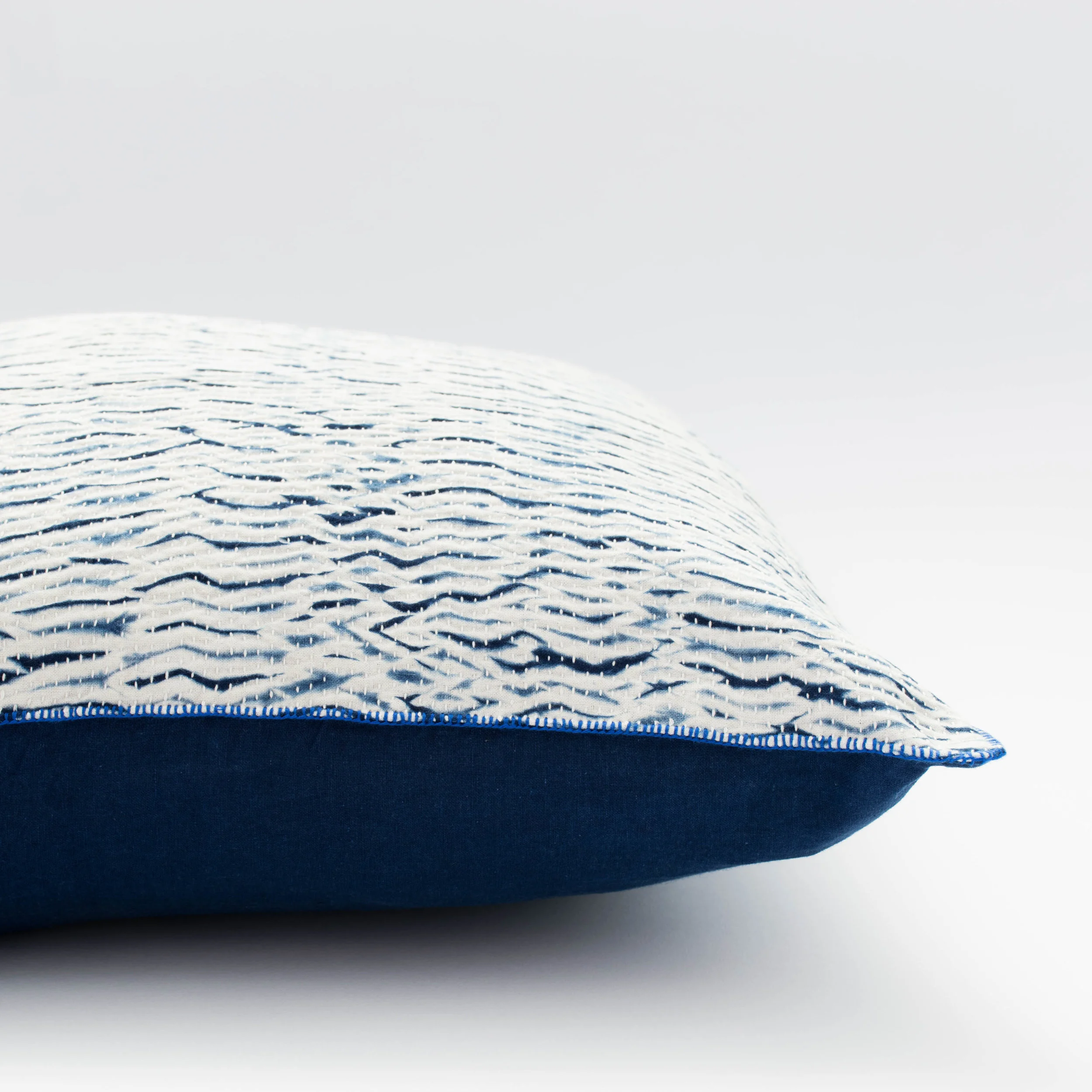 indigo-shibori-cushion-cover-mokume