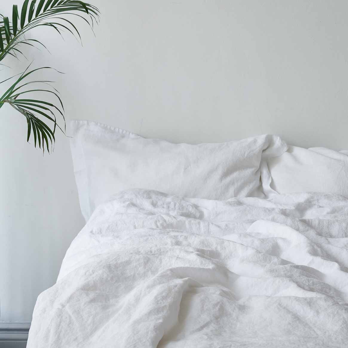 Organic linen bedding