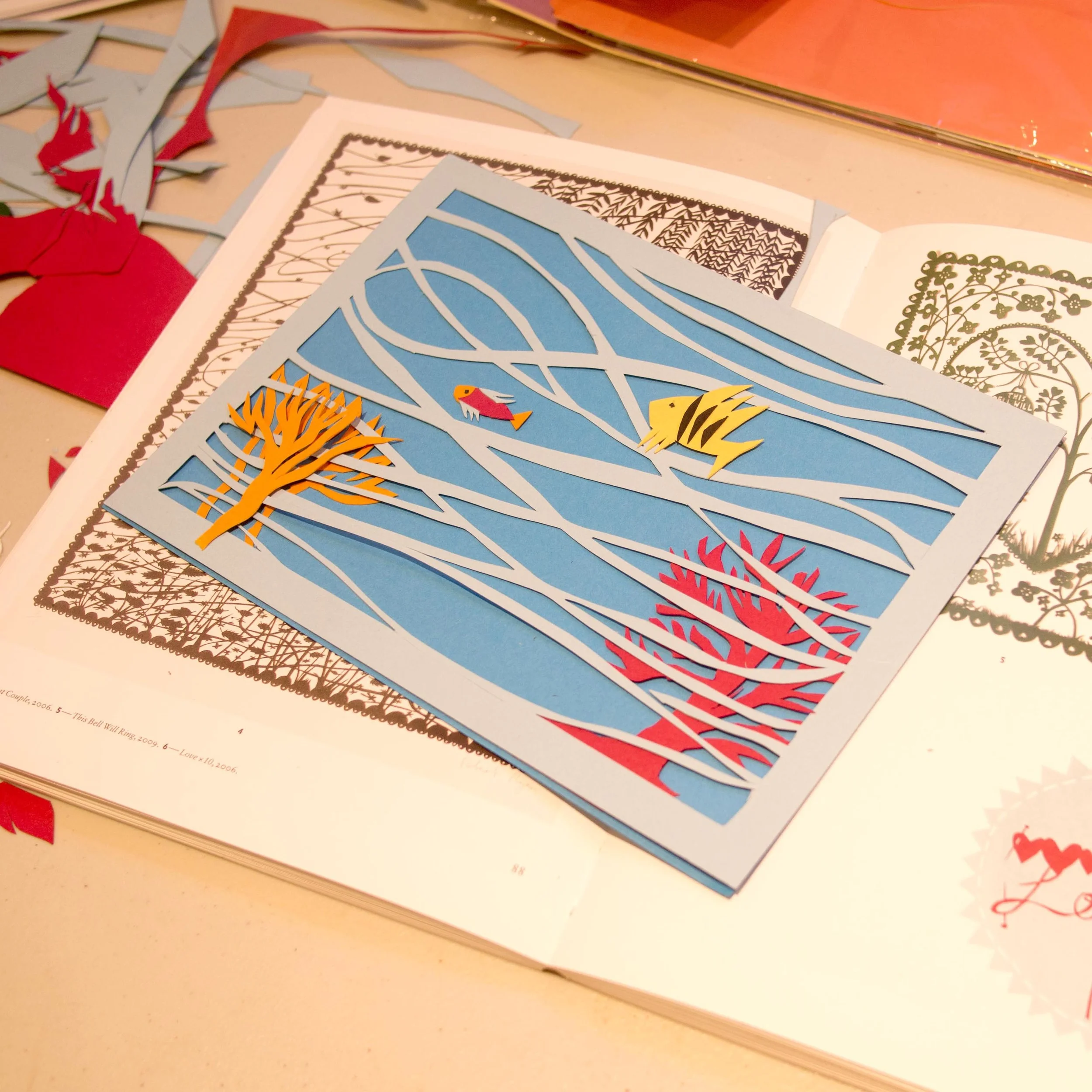 last night I did the second part of my papercutting class at the heart space studios. In this class we explored colour, creating shadows and layers with the paper. I love showing people the endless possibilities of this medium, I was really pleased with every one's achievements. I'm now looking forward to the next class which will be at the Folk house on the 4th of August. 