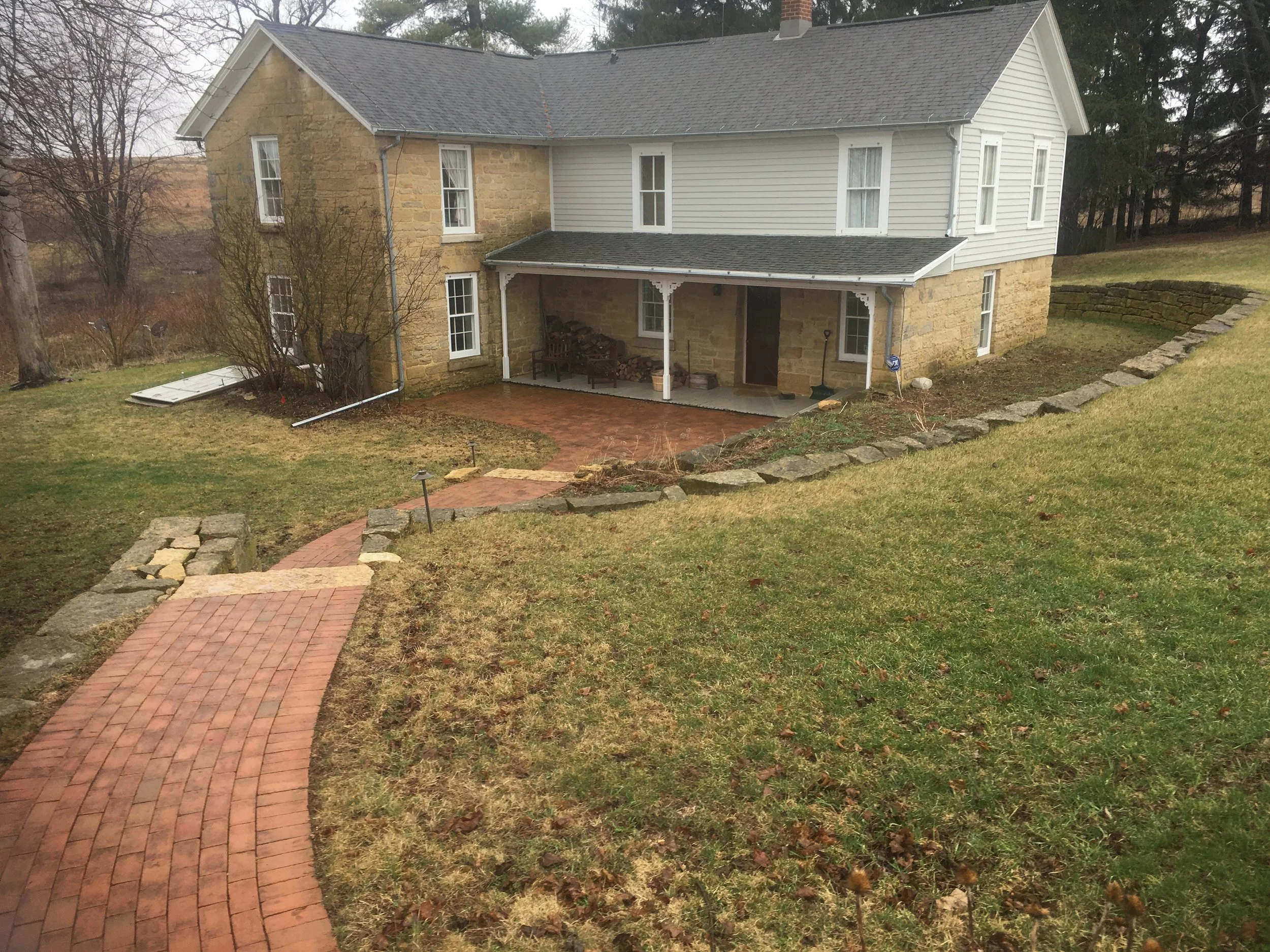 Farmhouse Retreat Walk &amp; Patio