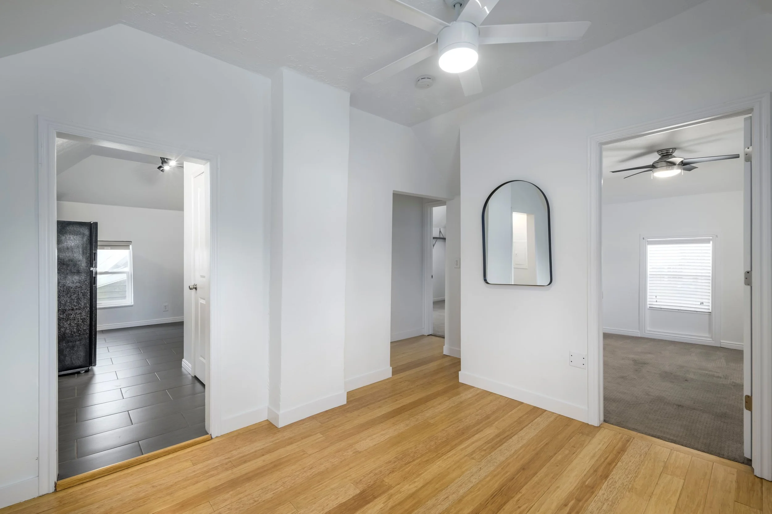 004_annie_751_e_900_s_upstairs_unit-1_983.jpg