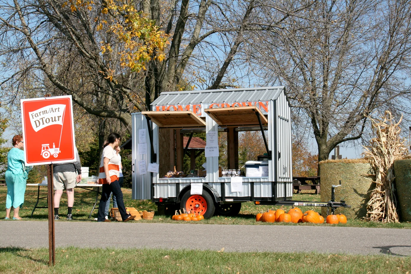 PKPD_Roadside_Stand_01.jpg