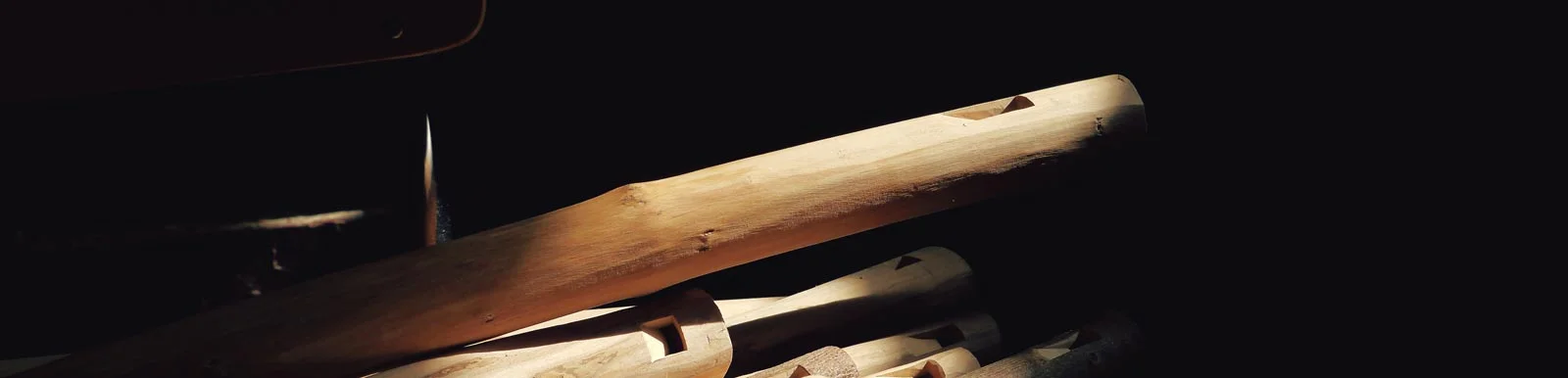 fujara-flutes-carved-traditional-master-craftsman-engraved--kaval-banner.jpg