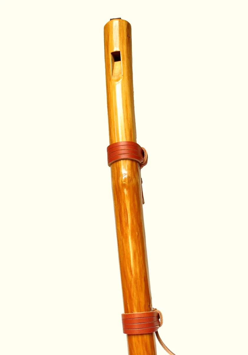 Low-D-overtone-flute-with-3-additional-side-holes.jpg