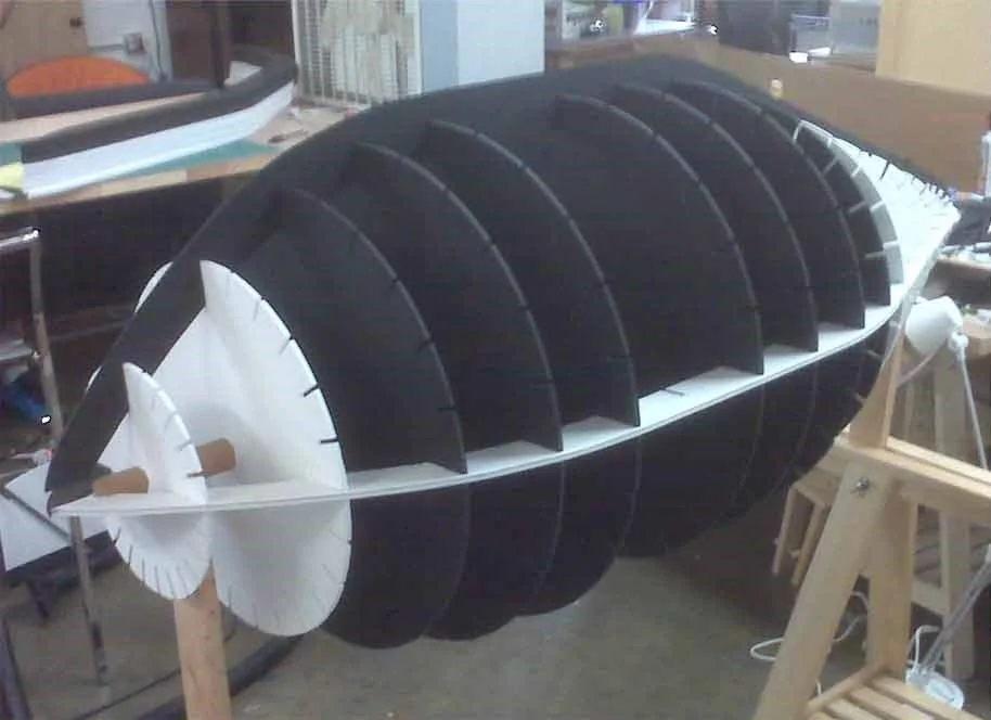 Zeppelin_balloonStructure.jpg