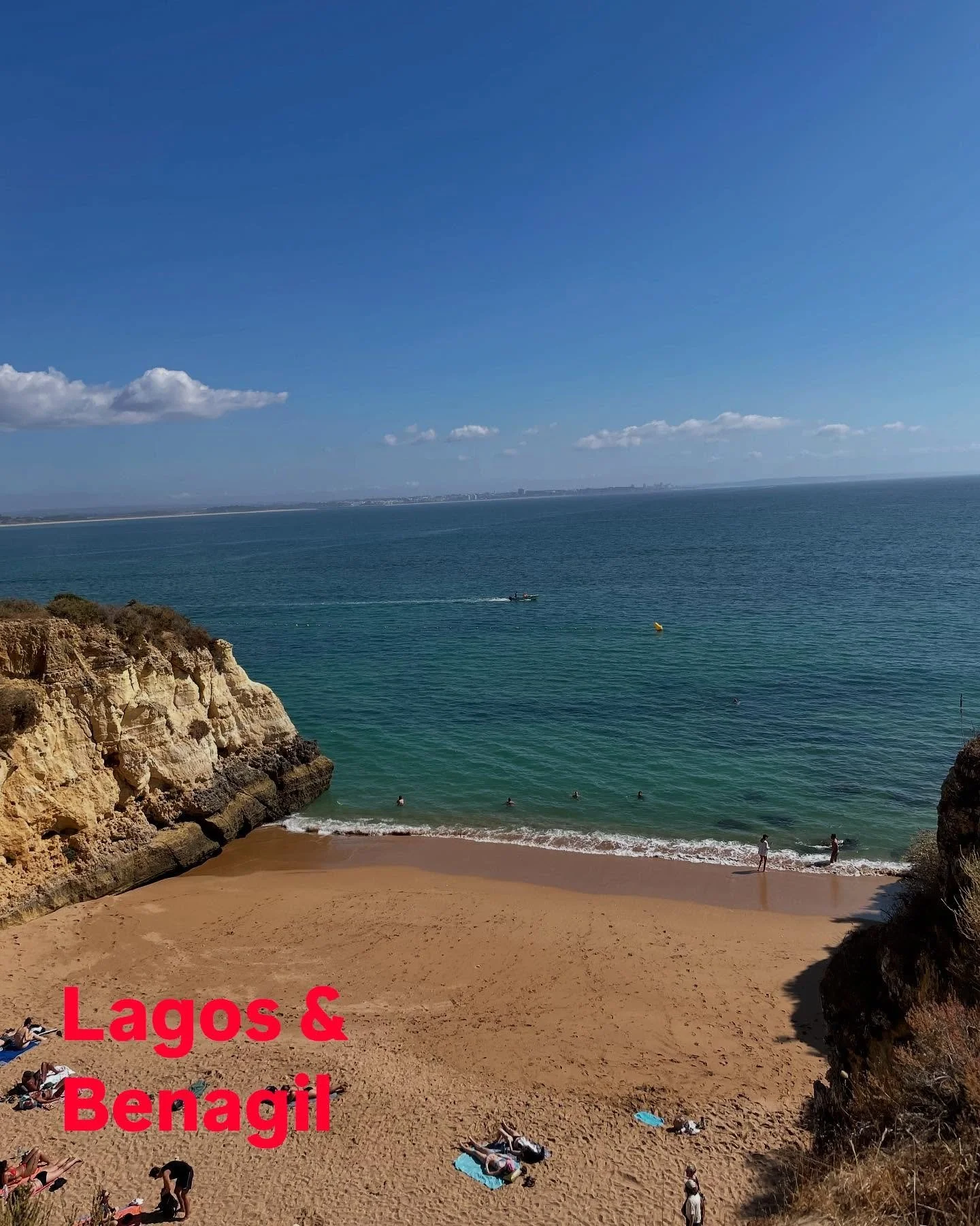 The city of Lagos offers so much to see and explore 😎then add a catamaran 2.5 hour trip to the most  stunning Benagil caves AMAZING