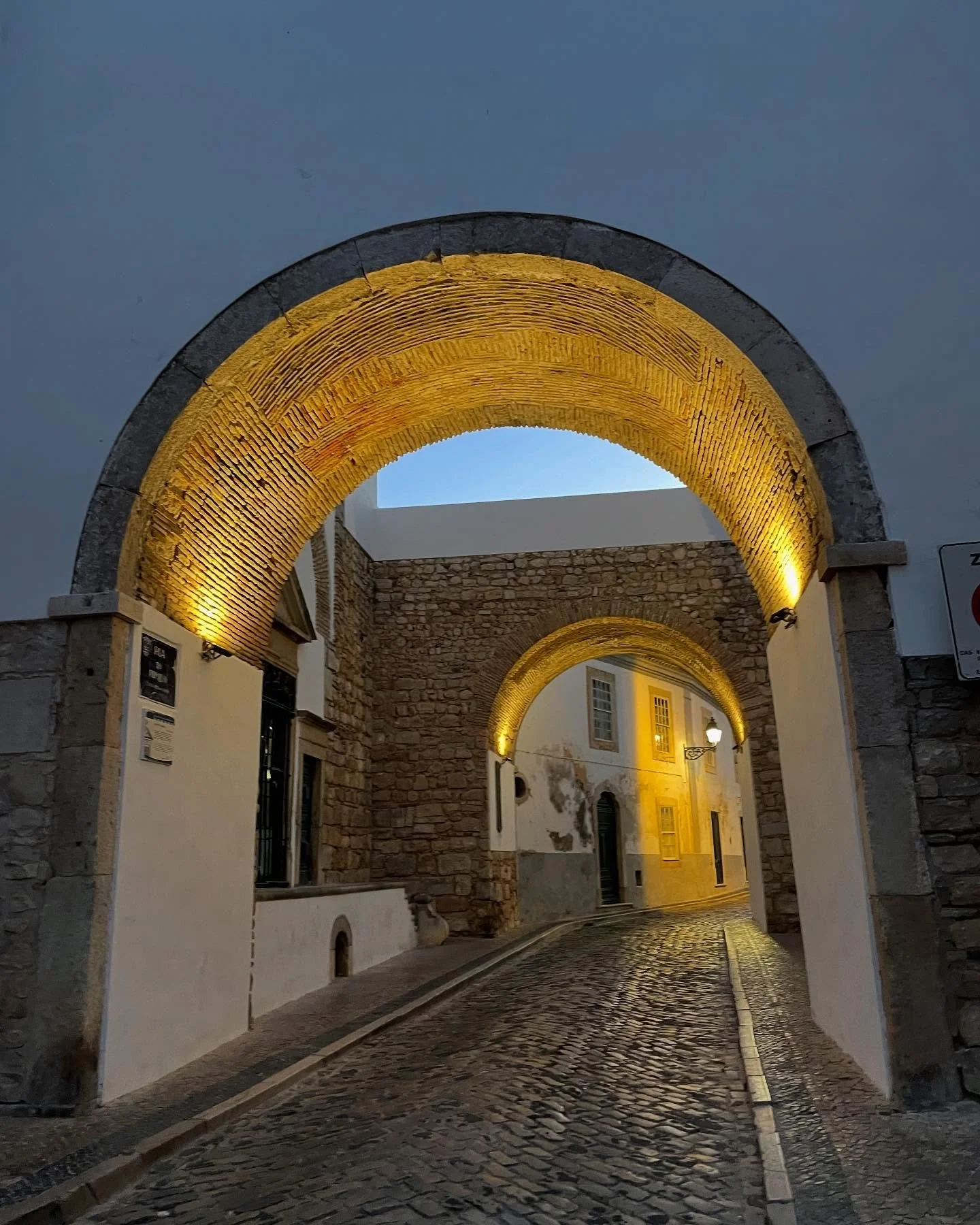 ✨ Faro, Portugal &ndash; what a gem! From wandering the cobbled streets of the Old Town to soaking in golden sunsets by the marina, every moment here felt like a postcard. 🌅🇵🇹