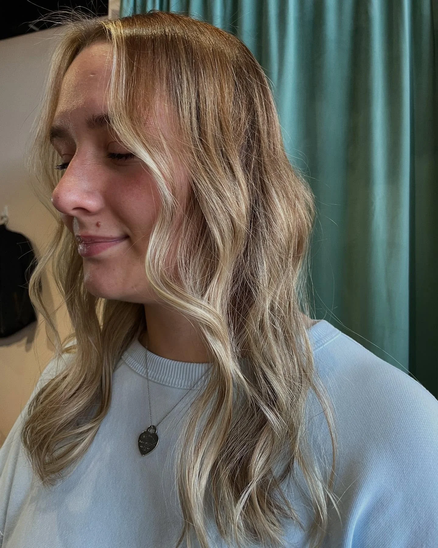 Beautiful blonde ✨always a a favourite #yeghairsalon #downtownyeg #blondes