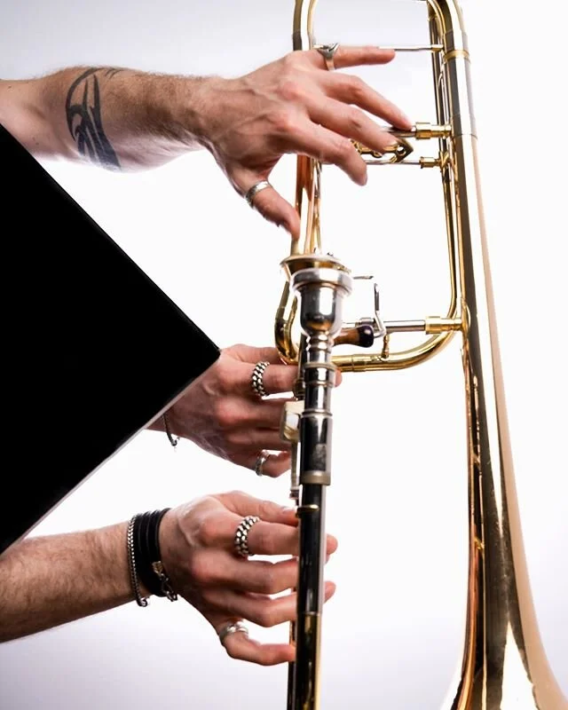 Today I found inspiration for shapes - who knew?! Best black and white session for me and my trombone so far. 😂 #tromboneplayer #trombone #brass #shapes #mondrian