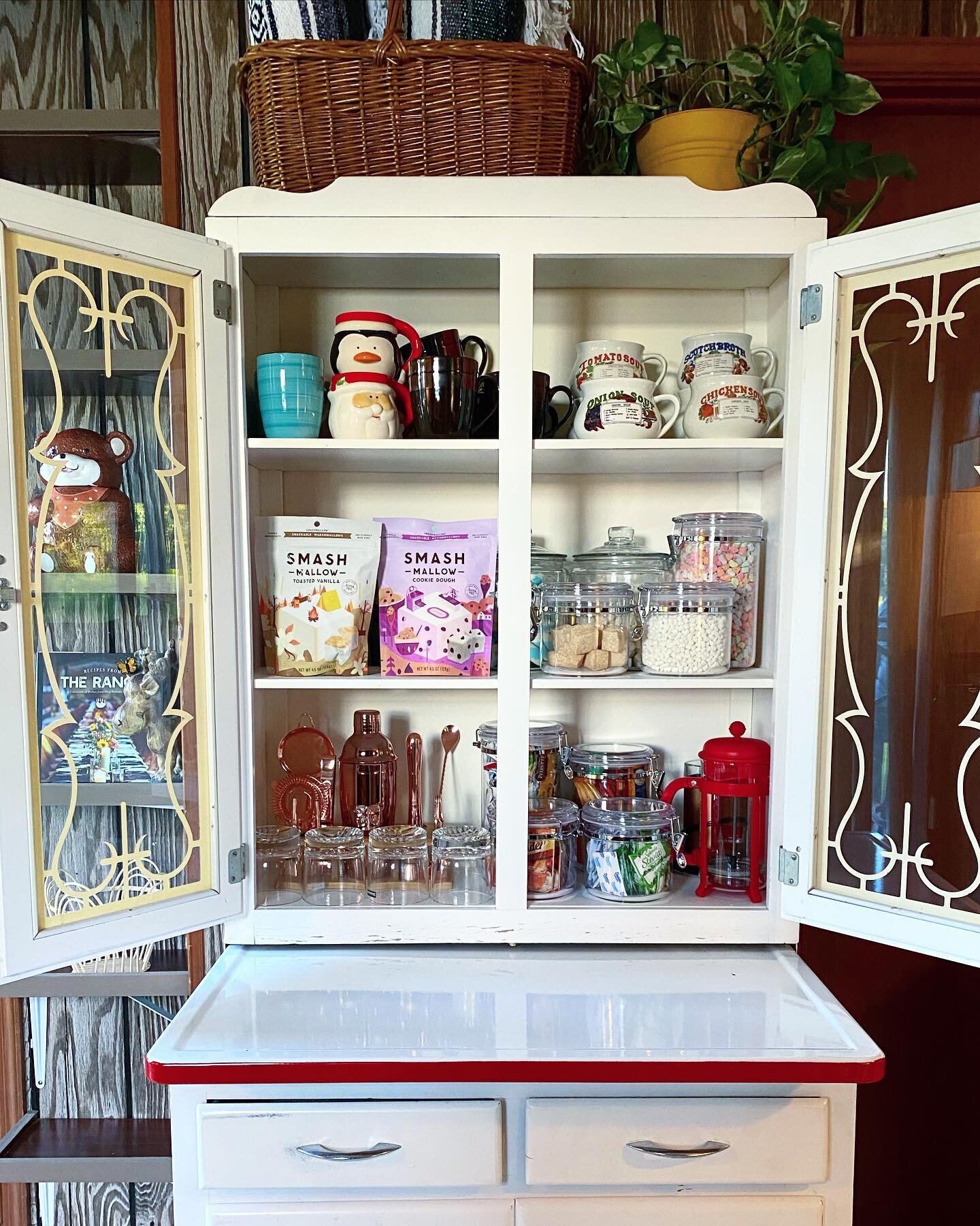 AYCDC = All You Can Drink Cocoa up at @chaletonlakechampagne, with a marshmallow program ranging from classic to mint-chip to Lucky Charm 🍫☕️ ☁️ Charlotte and I scored this midcentury hutch from @restorecapemay and kitted it out to be the cabin bar 