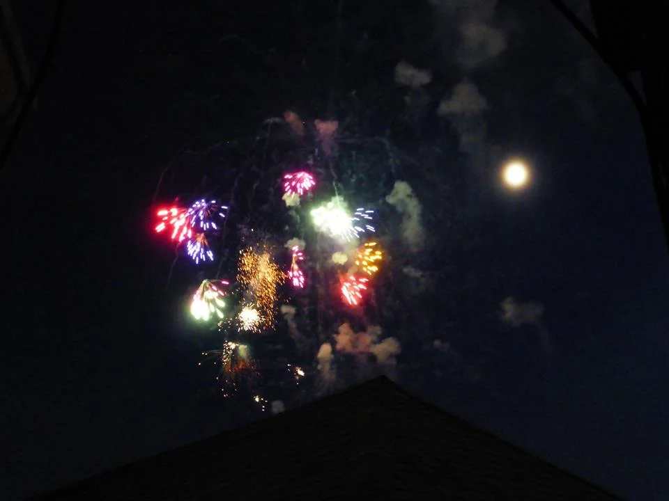 fireworks1.jpg