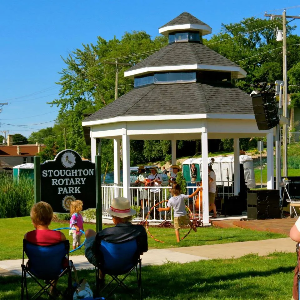 molly gazebo with sign.jpg