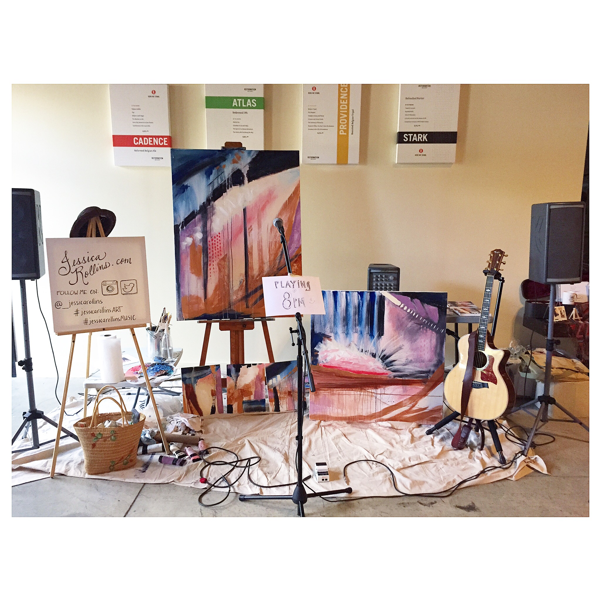 After my LIVEpainting, I did a little live music set. My little set up. Playing at 8:)