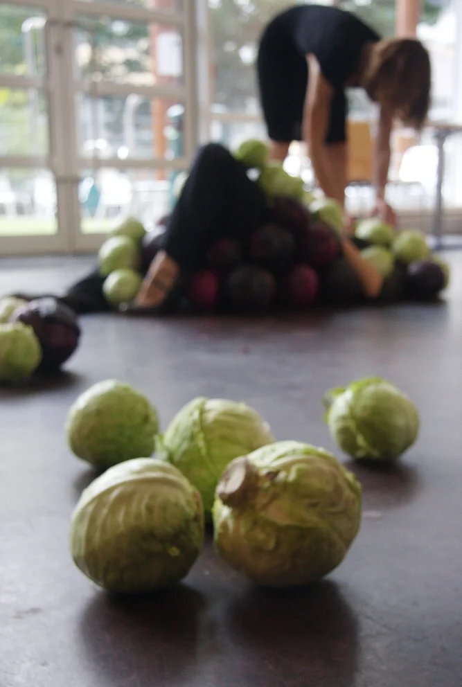 20110717-18_54_24_bn-cabbages_153-600w.JPG