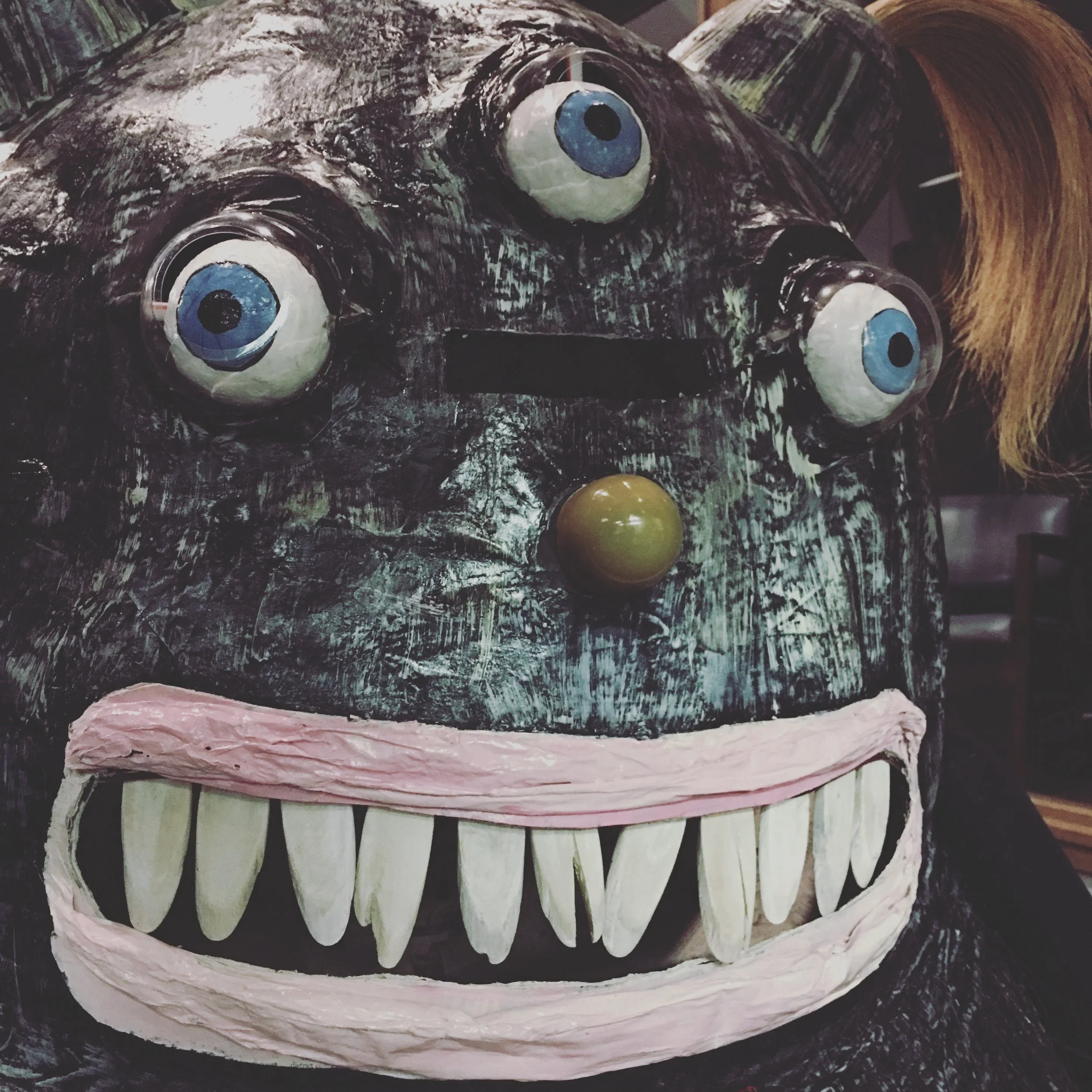Puppet/costume made for Cirque du Horror 2016.