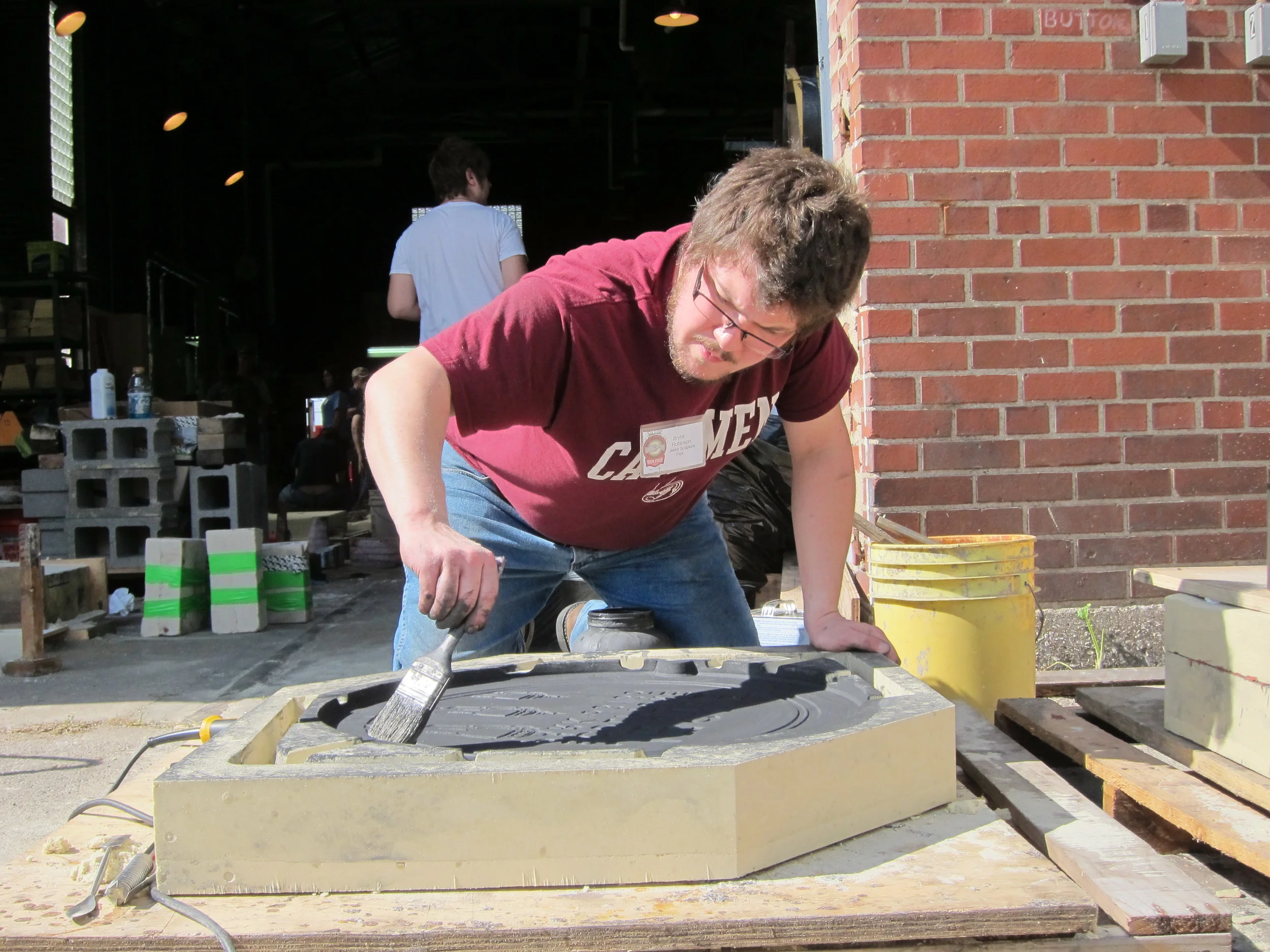 Applying core wash to seal interior surfaces