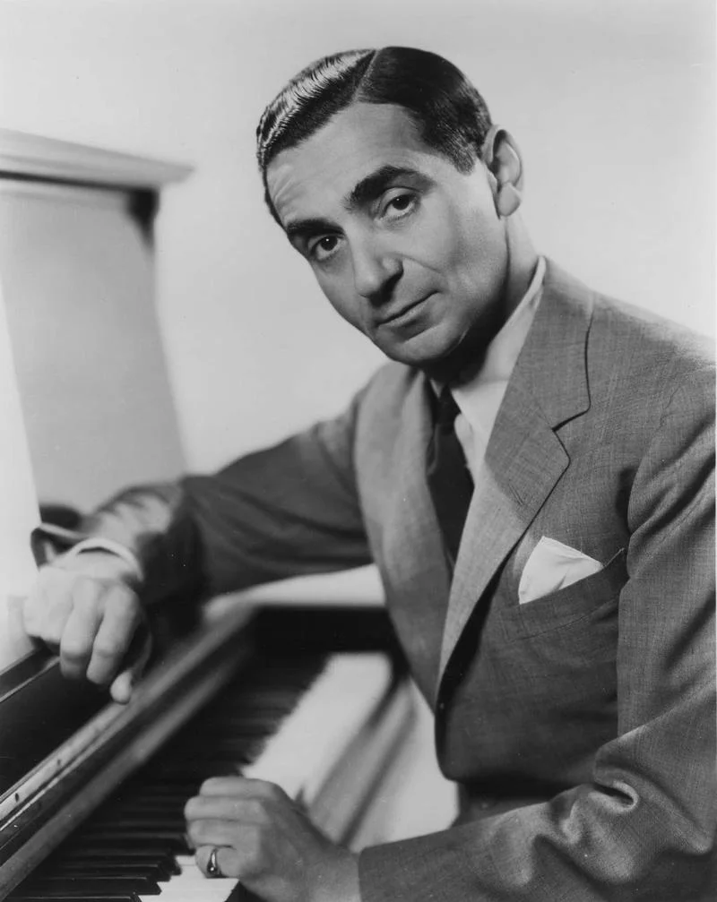 Irving_Berlin_at_Piano.jpg