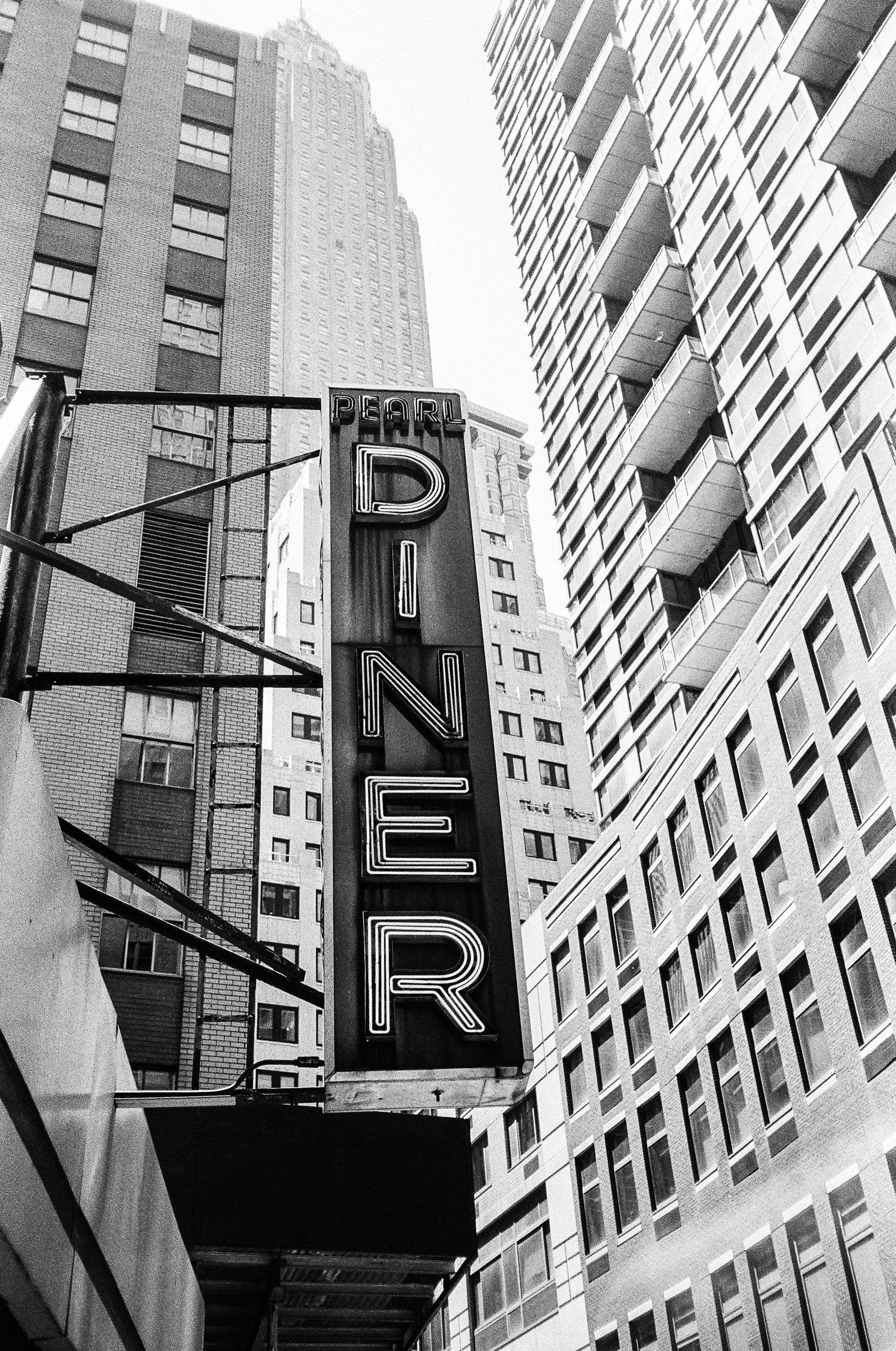 Pearl Street diner