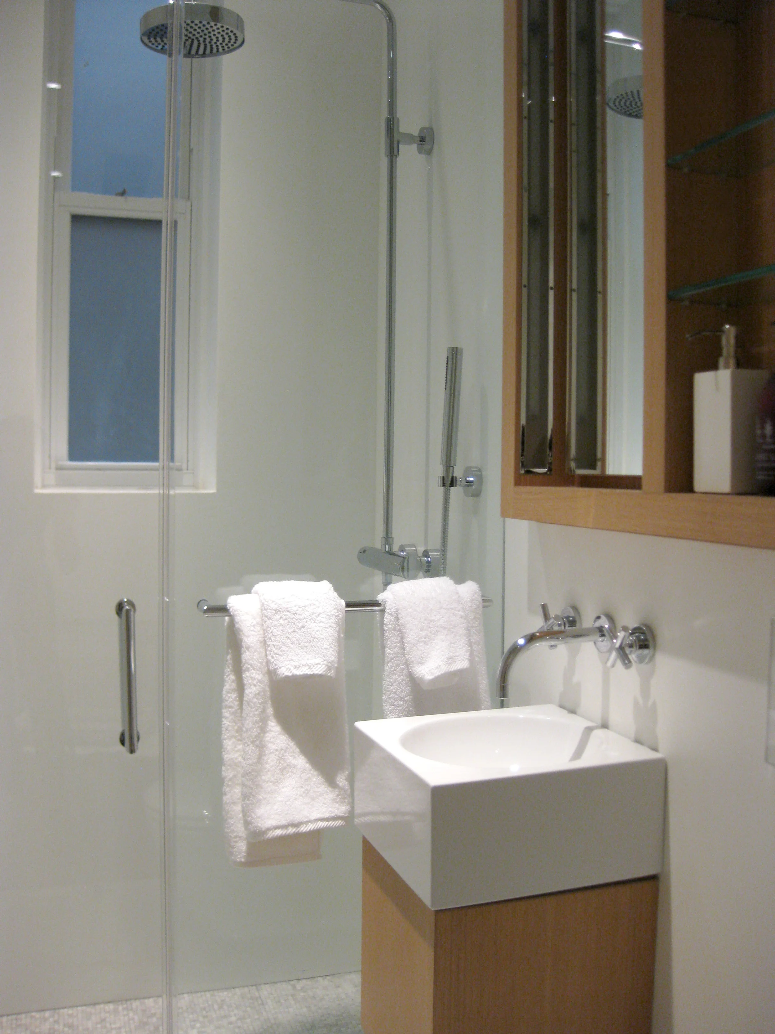 BATH 5.jpg