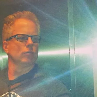 Episode 21 Chris Ryan - Author/Podcaster/Intellectual