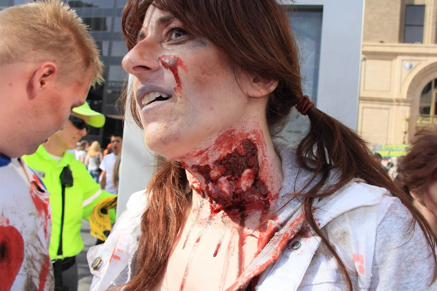 The Best Neck Makeup We Saw!