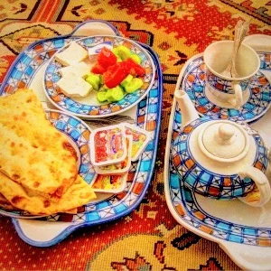 iran-kahvalti.jpg