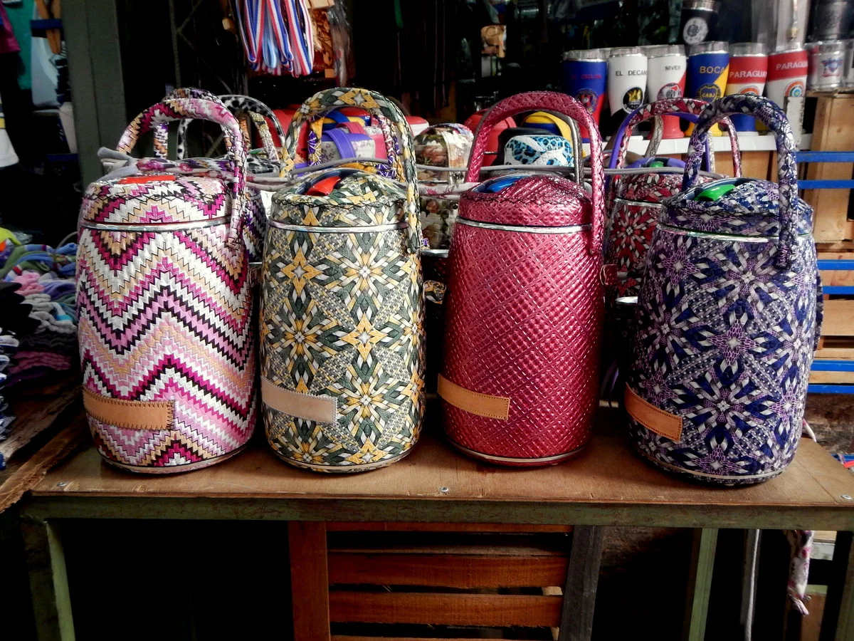Thermoskannen im Mercado Cuatro