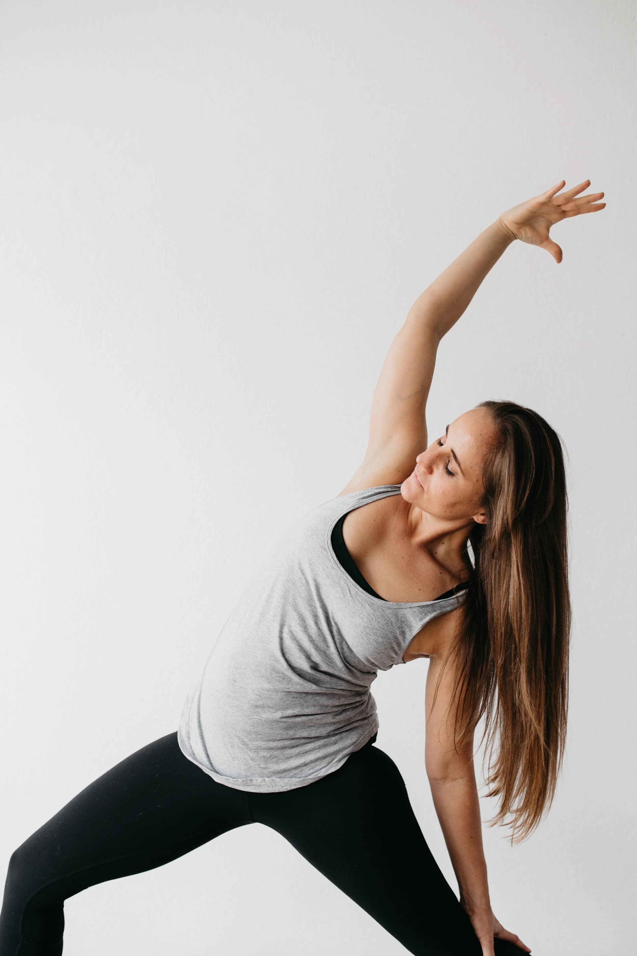 SBCreativeCo-LU-YogaPoses-Shoot1-295.jpg