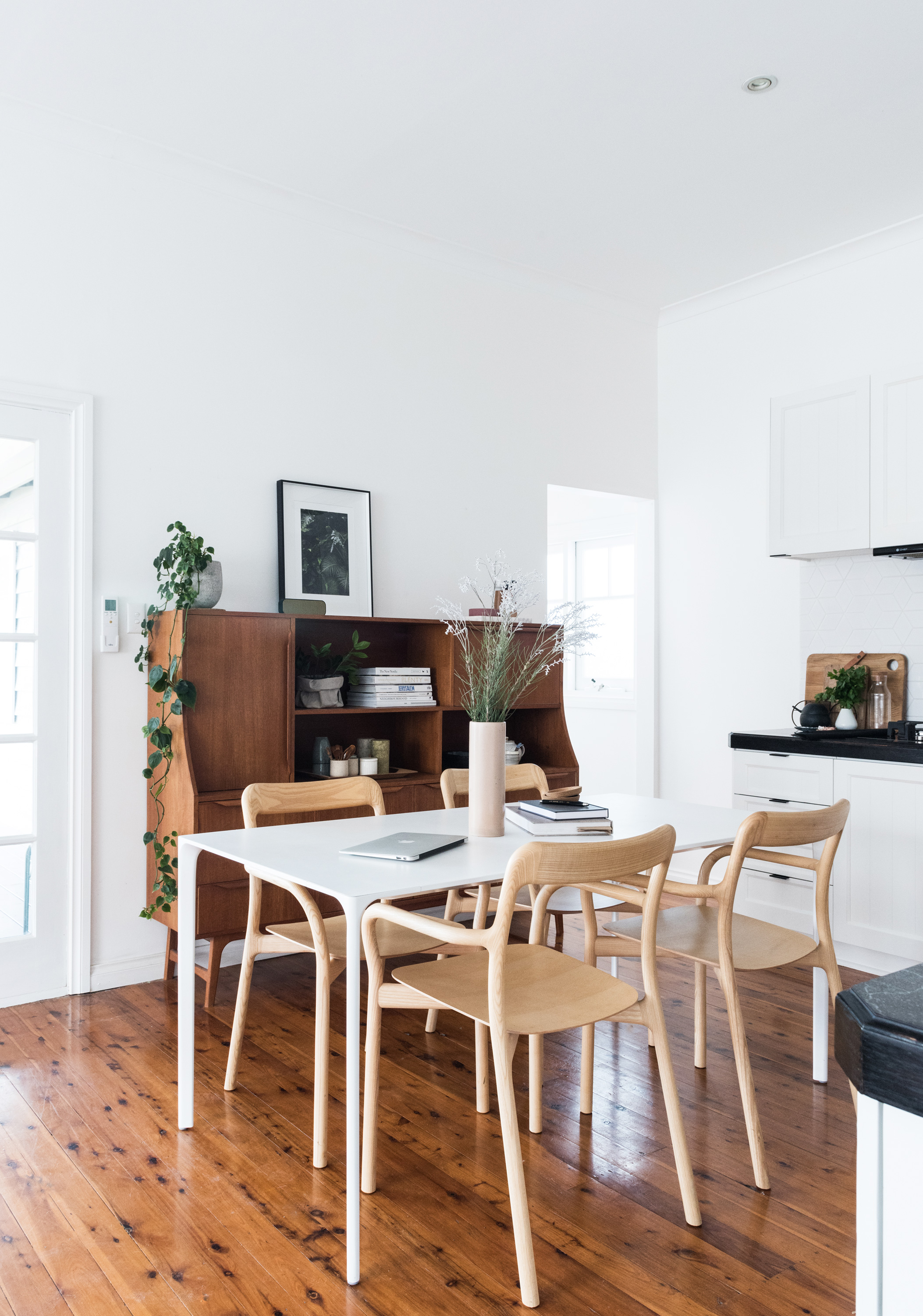 Scandinavian dining room photograph 