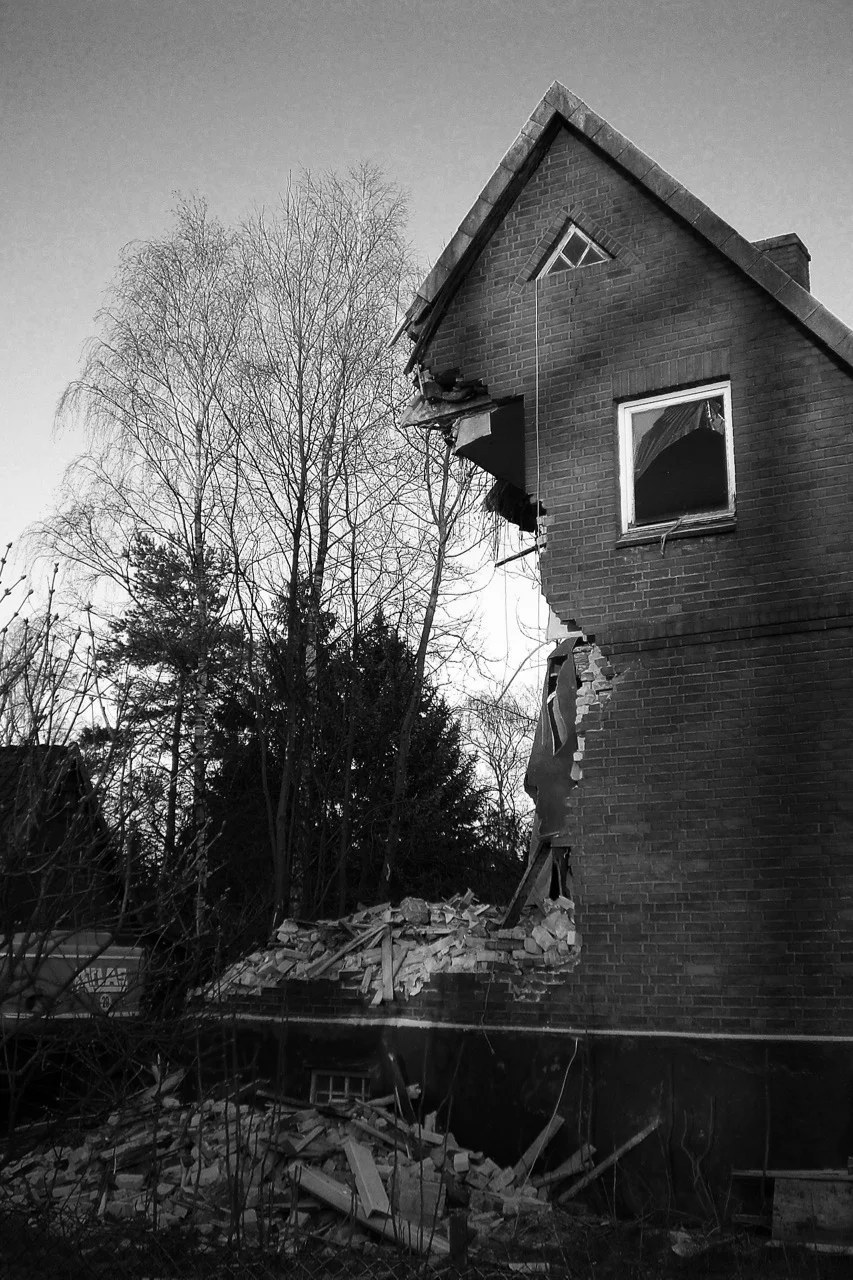 house-557297_1920.jpg